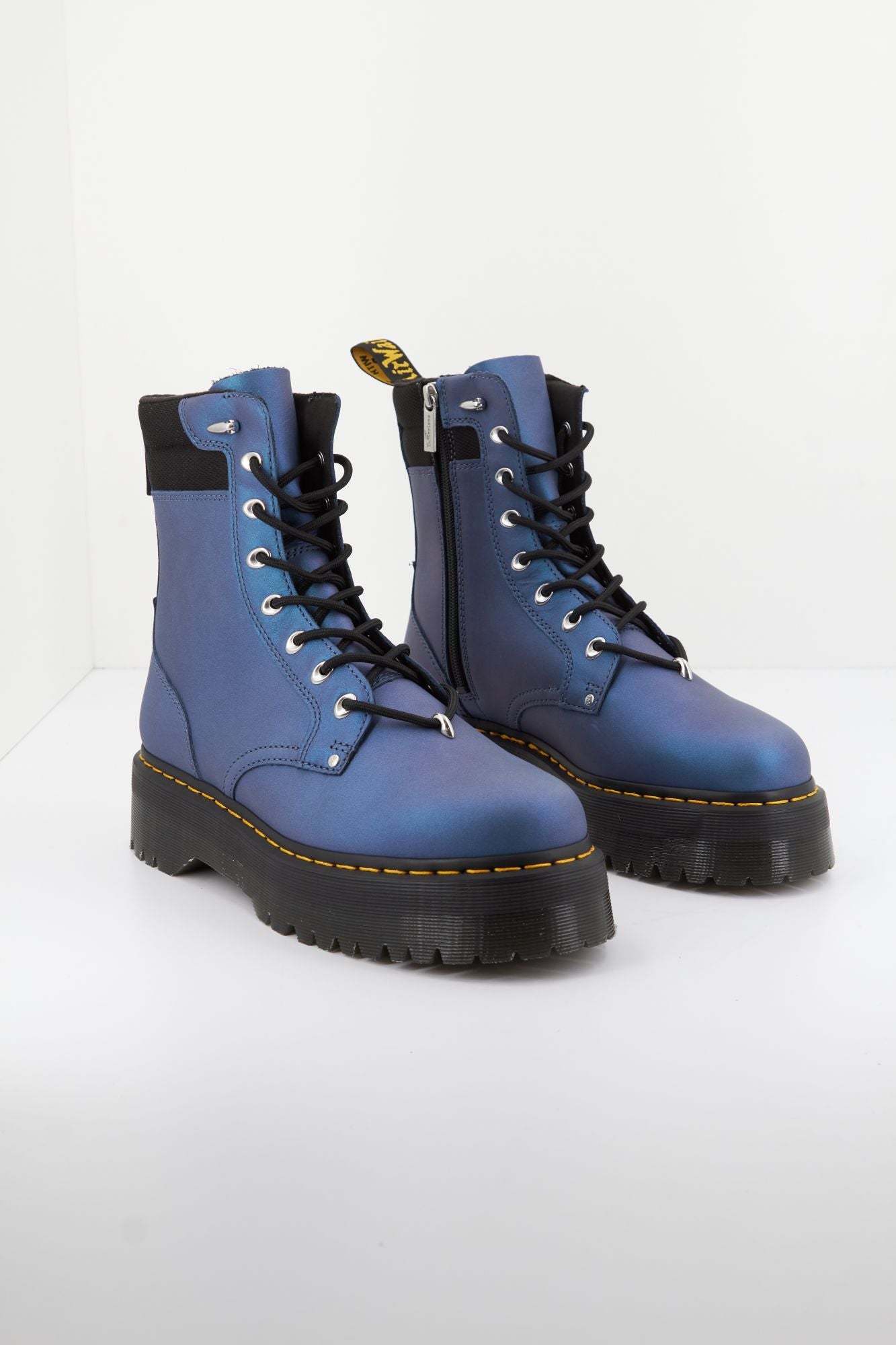 DR. MARTENS JADON HDW II en color AZUL (2)