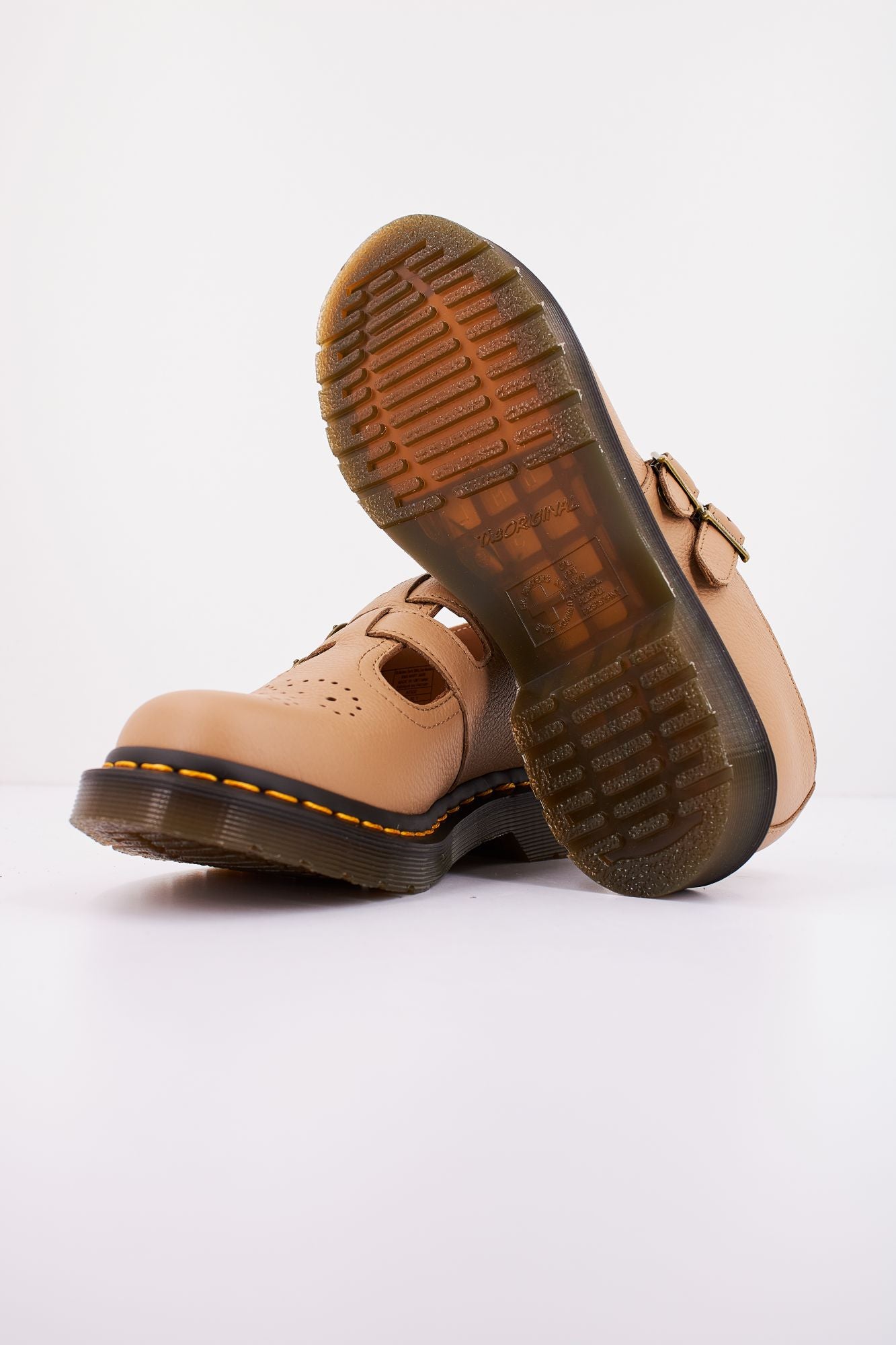 DR. MARTENS 8065 MARY JANE en color MARRON CLARO (4)