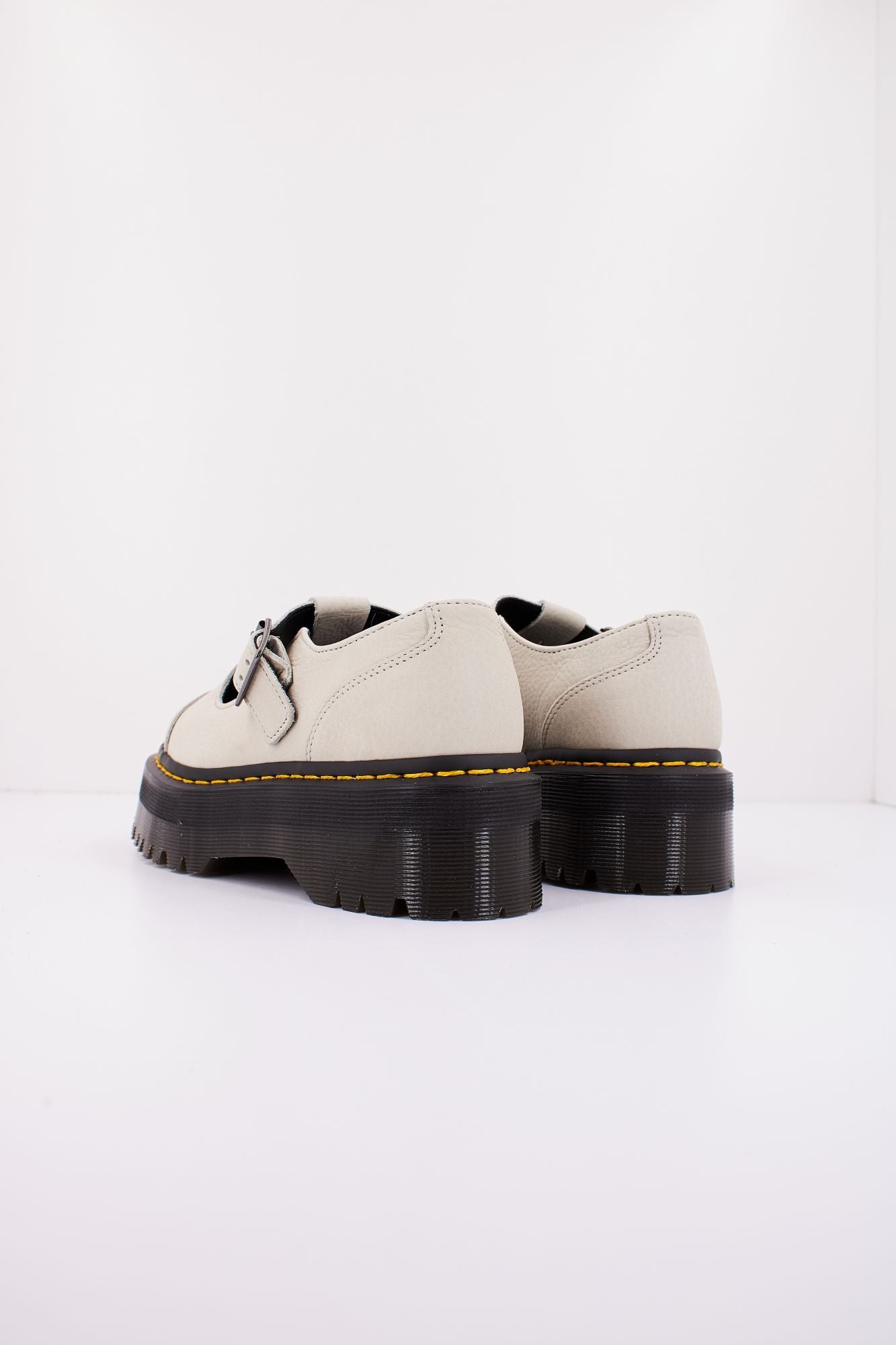 DR. MARTENS BETHAN en color BLANCO (3)