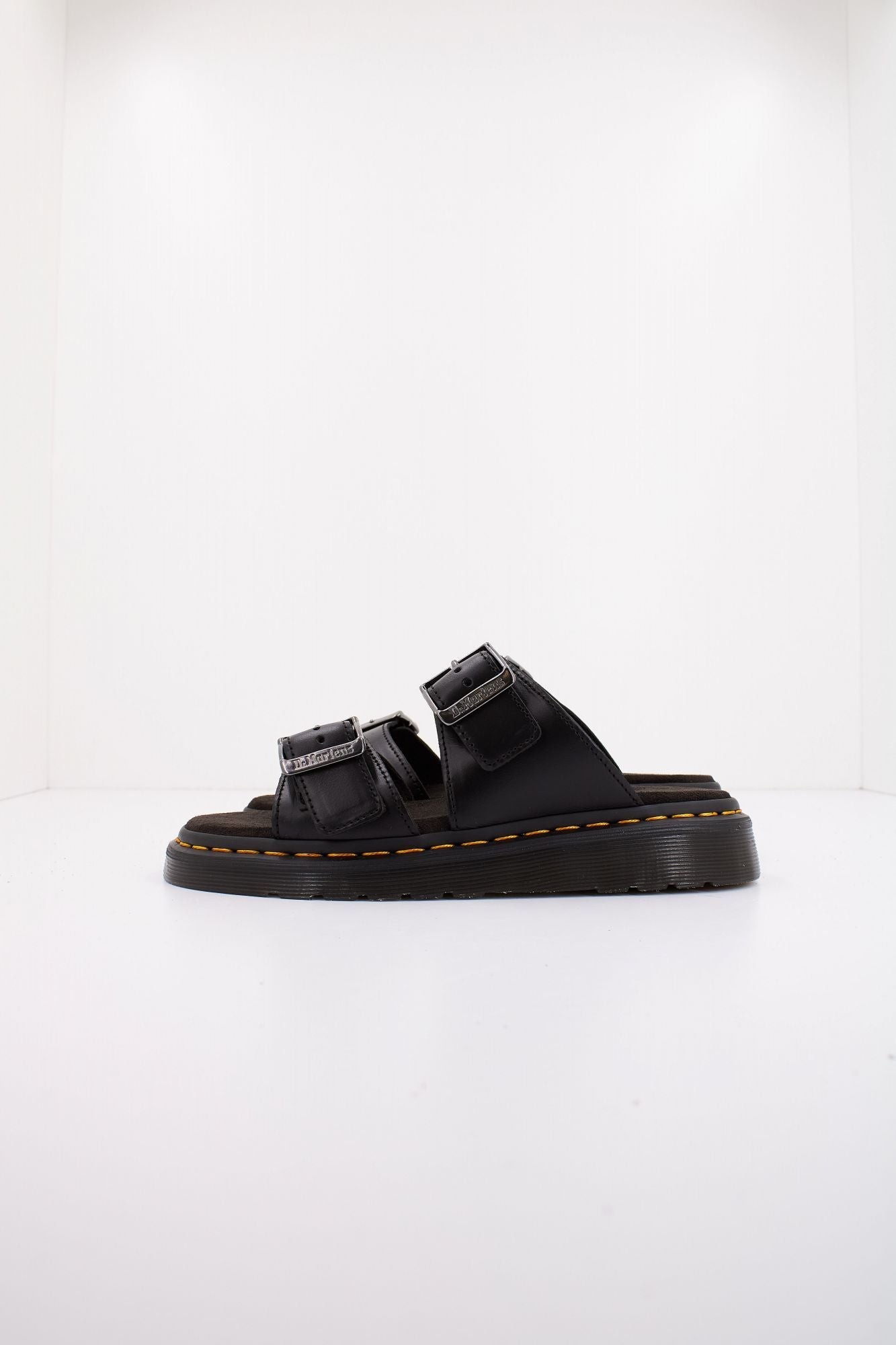 DR. MARTENS DM JOSEF en color NEGRO (1)