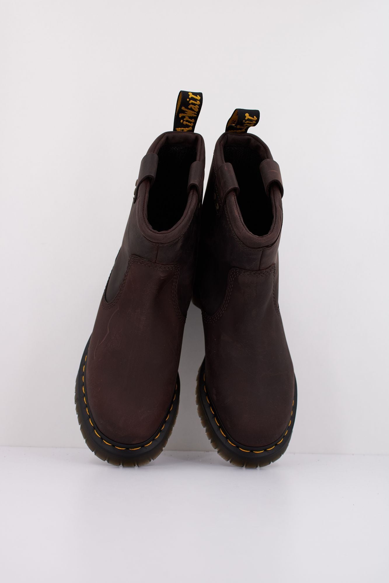 DR. MARTENS ANISTONE LO en color MARRON (3)