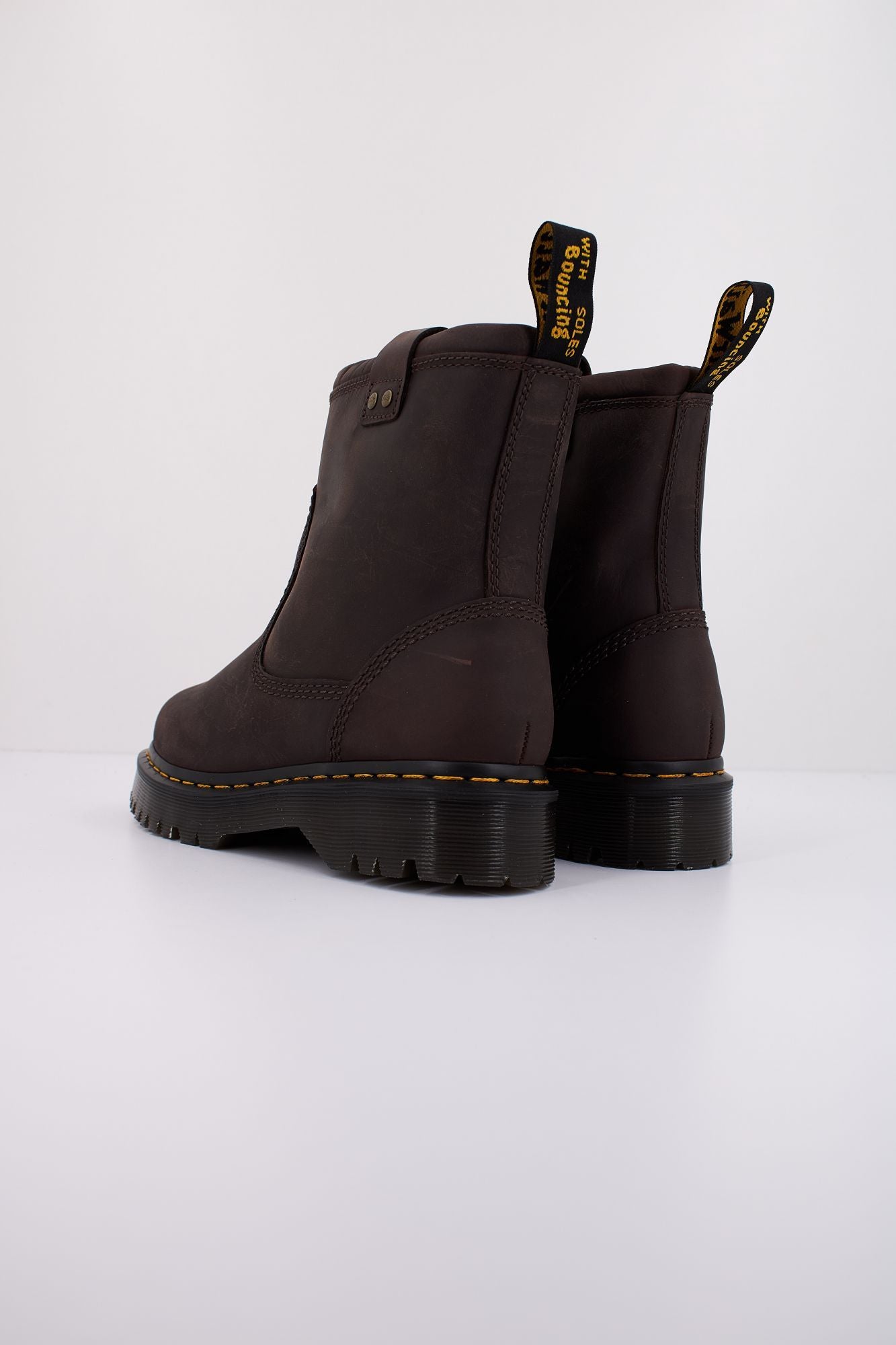 DR. MARTENS ANISTONE LO en color MARRON (4)