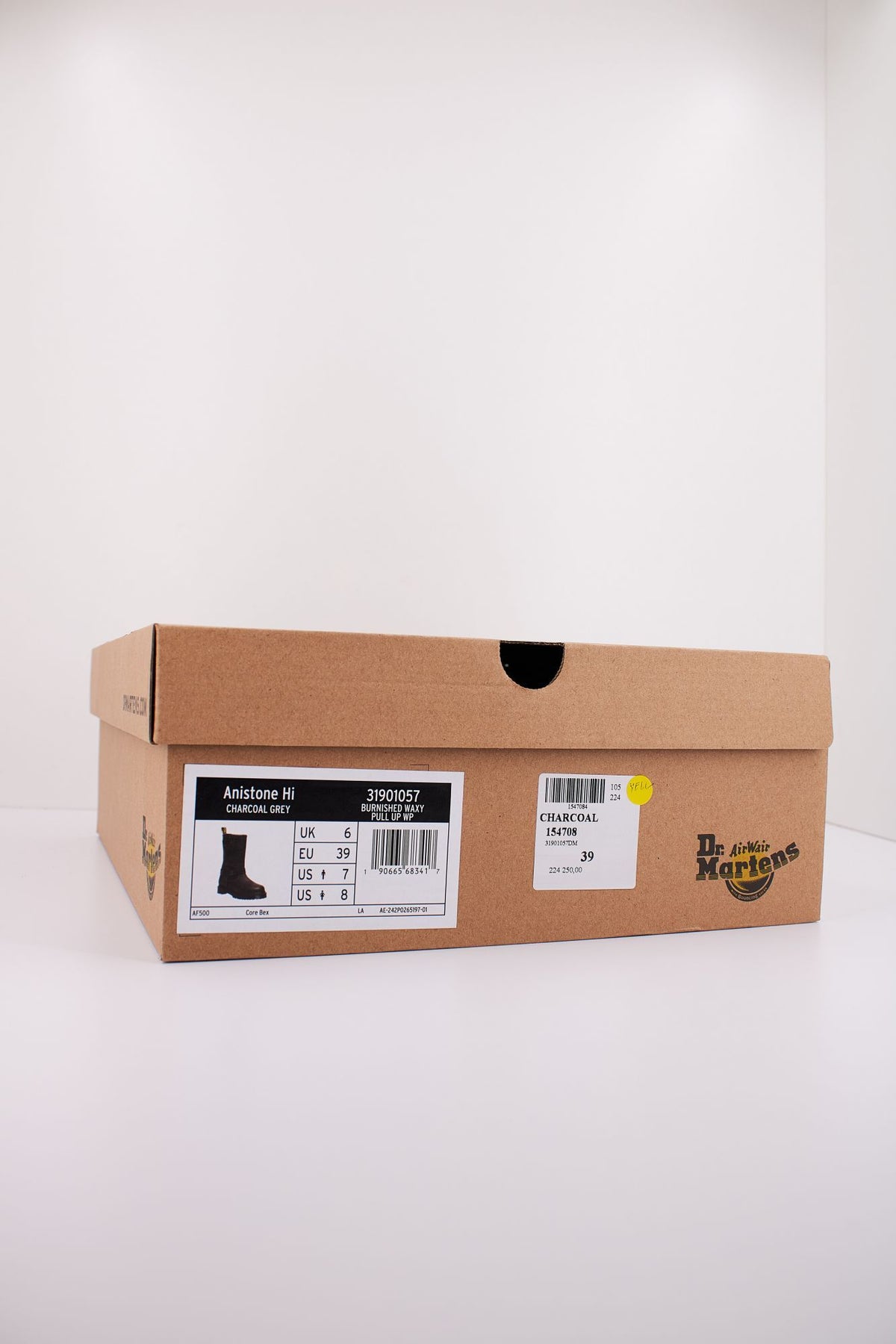 DR. MARTENS ANISTONE HI 31901057 en color GRIS (6)
