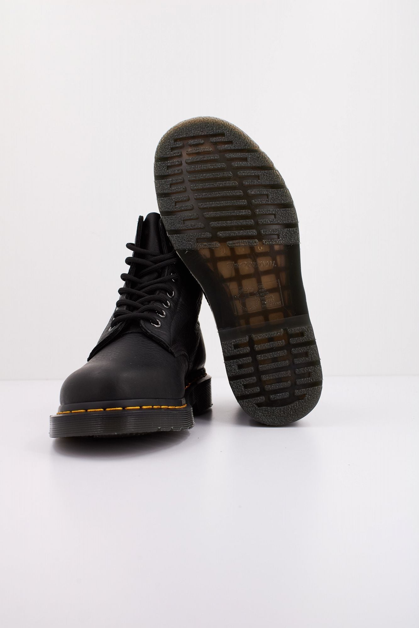 DR. MARTENS 1460 en color NEGRO (5)