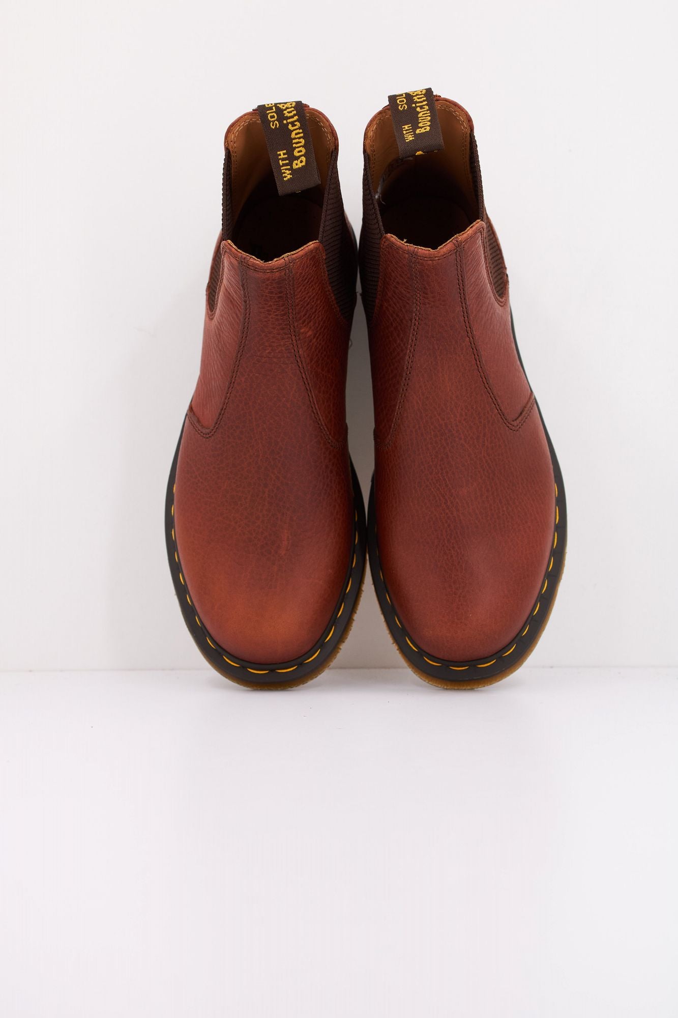 DR. MARTENS 2976 en color MARRON (3)