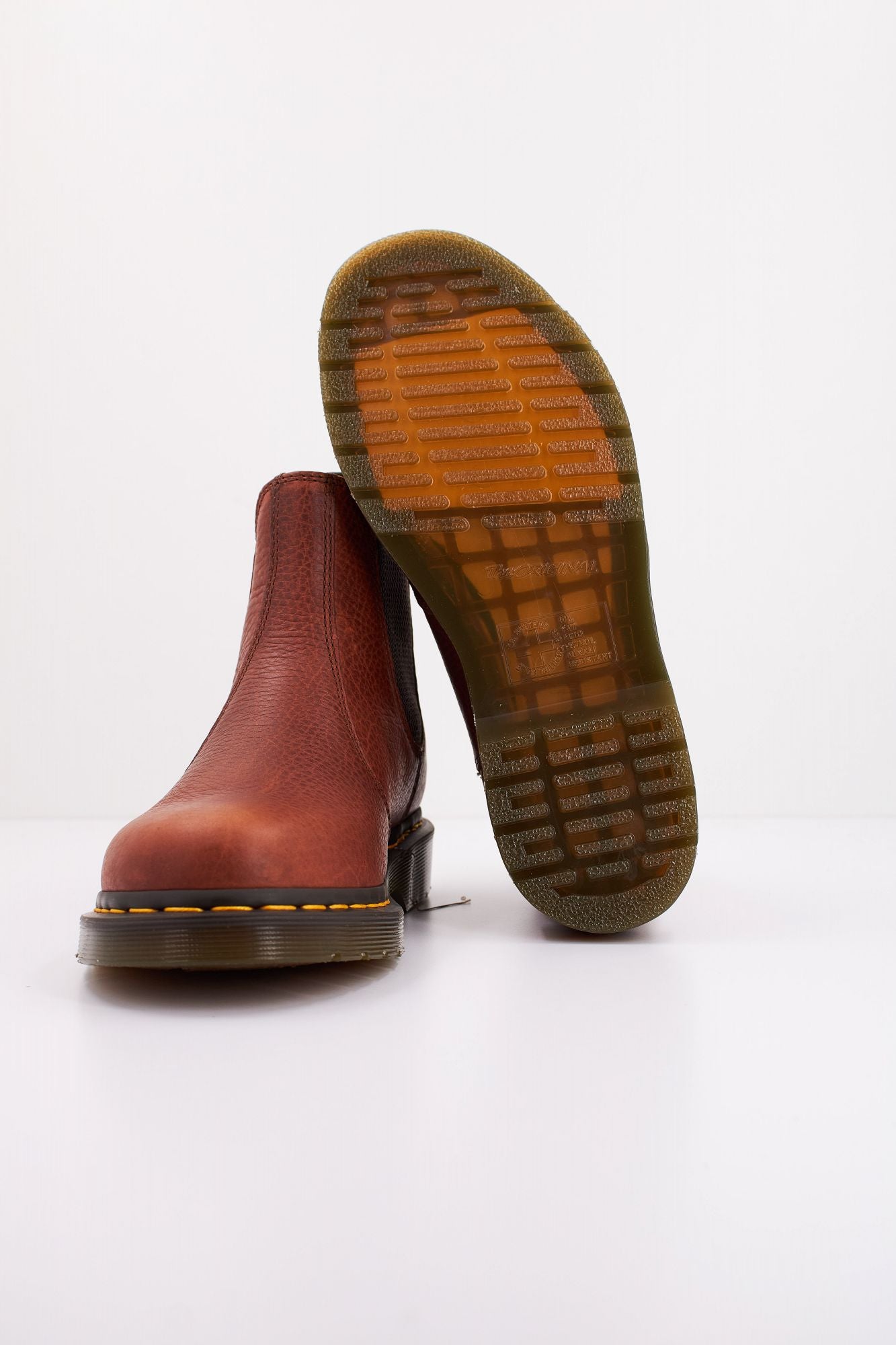 DR. MARTENS 2976 en color MARRON (5)