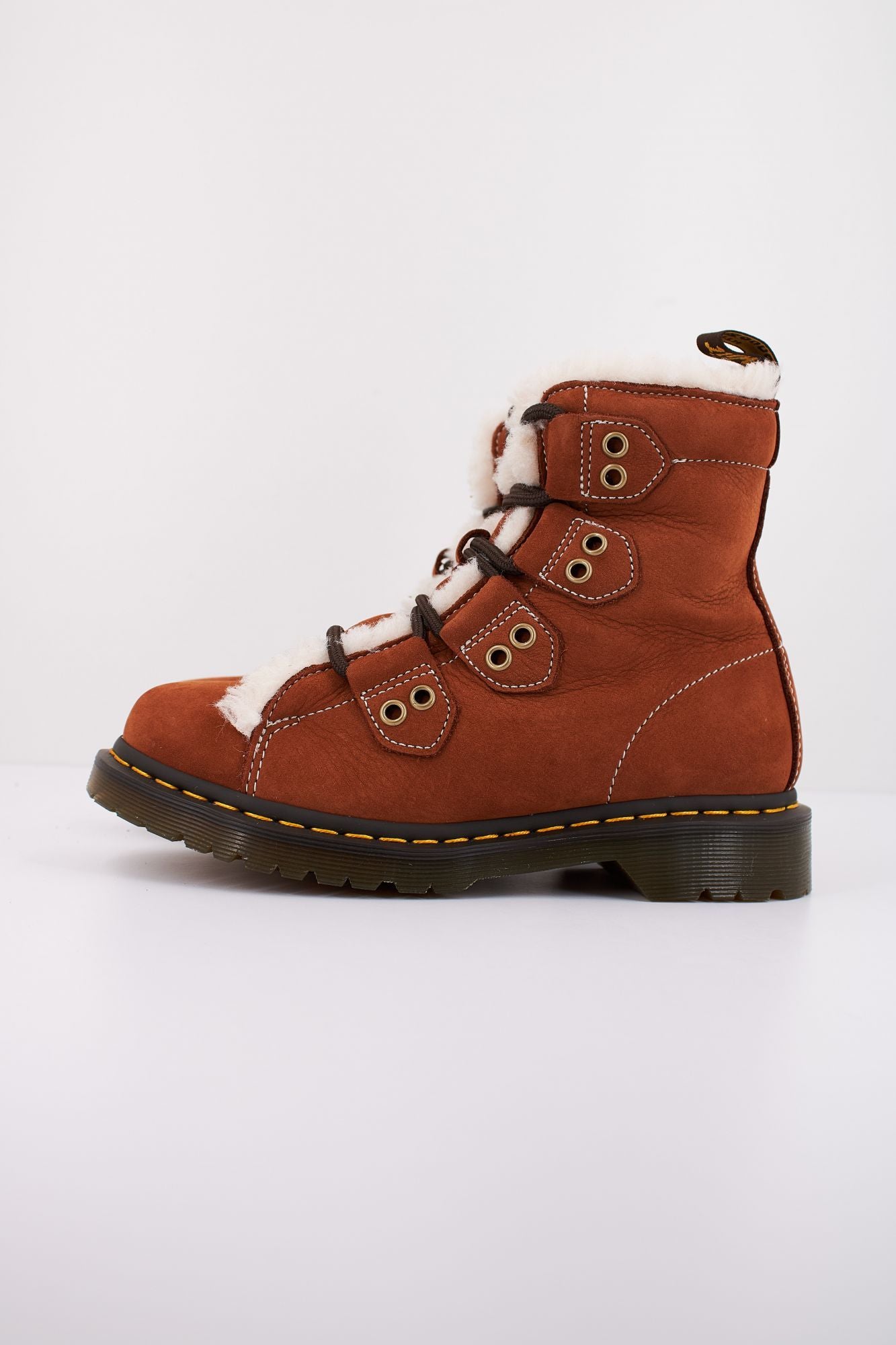 DR. MARTENS 1460 LTT FL en color MARRON (1)