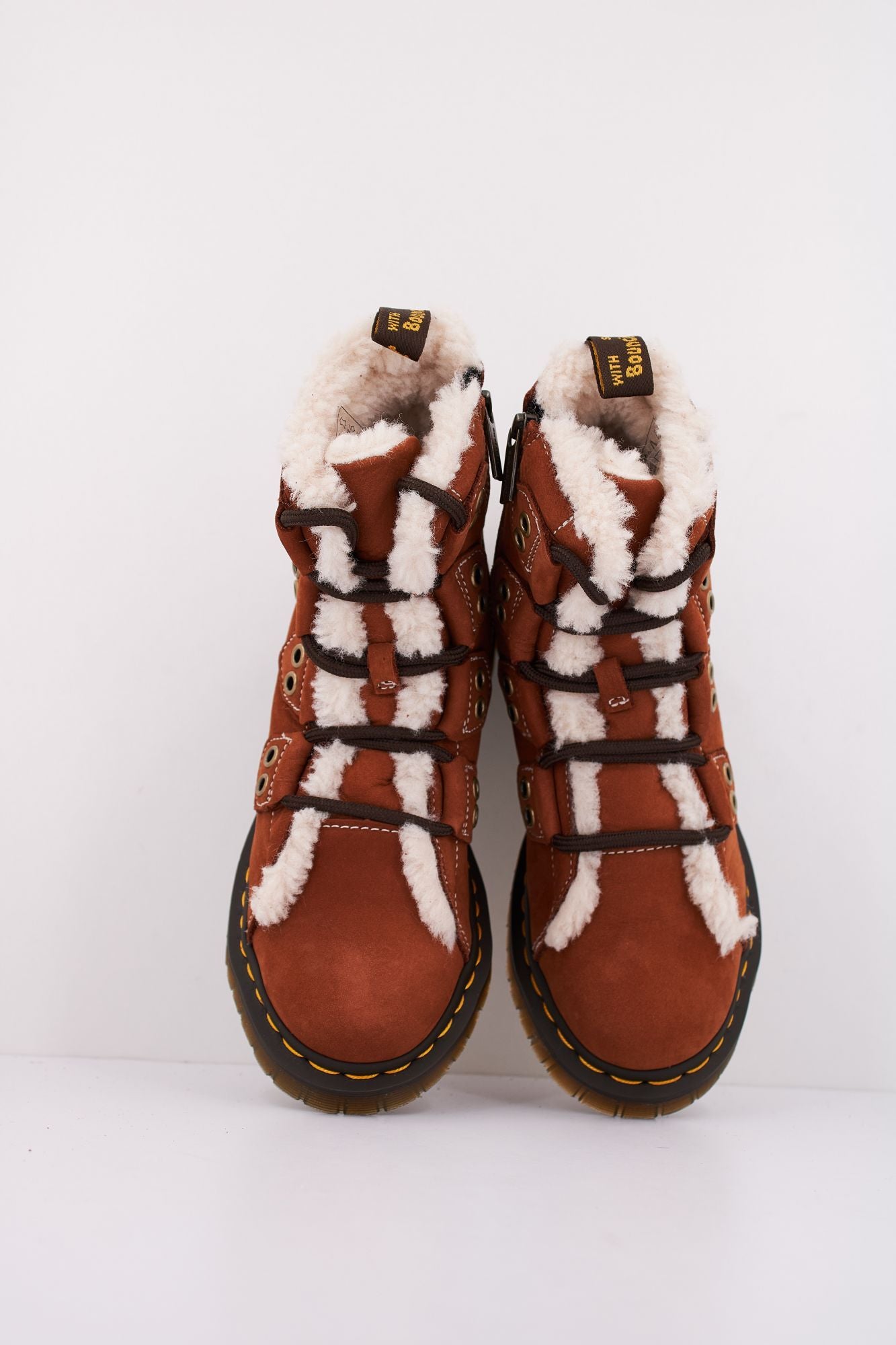 DR. MARTENS 1460 LTT FL en color MARRON (3)