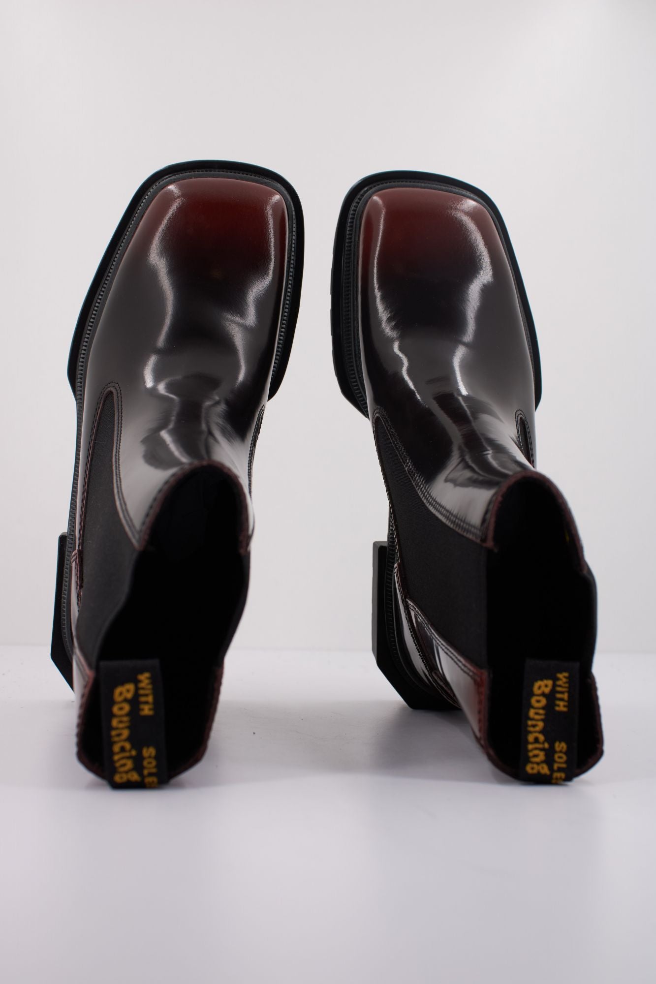 DR. MARTENS  MAYBOLE CHELSEA  en color NEGRO (3)