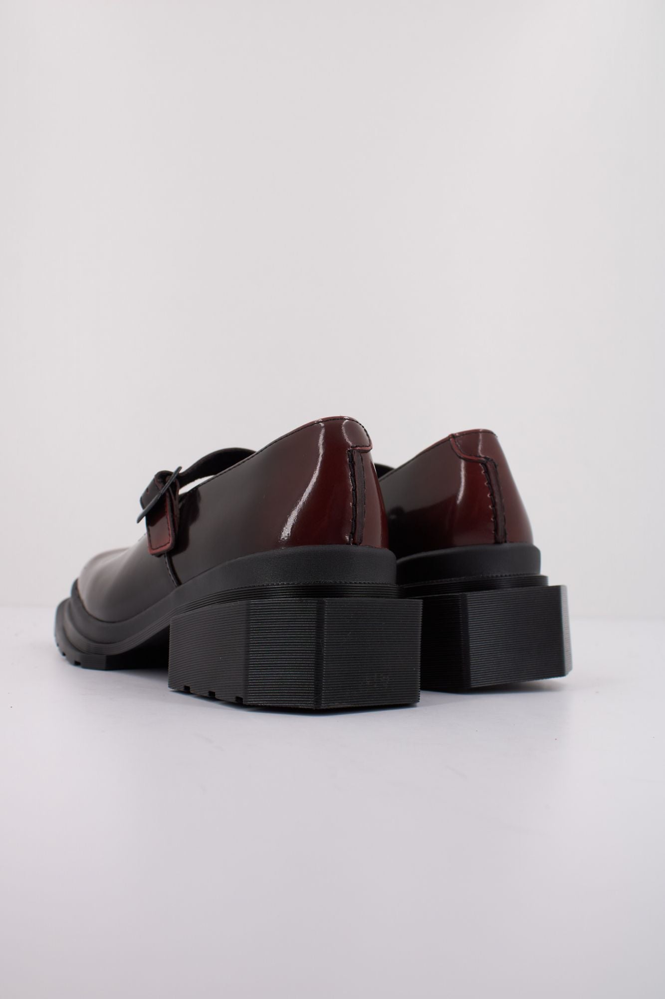 DR. MARTENS MAYBOLE MJ en color NEGRO (4)