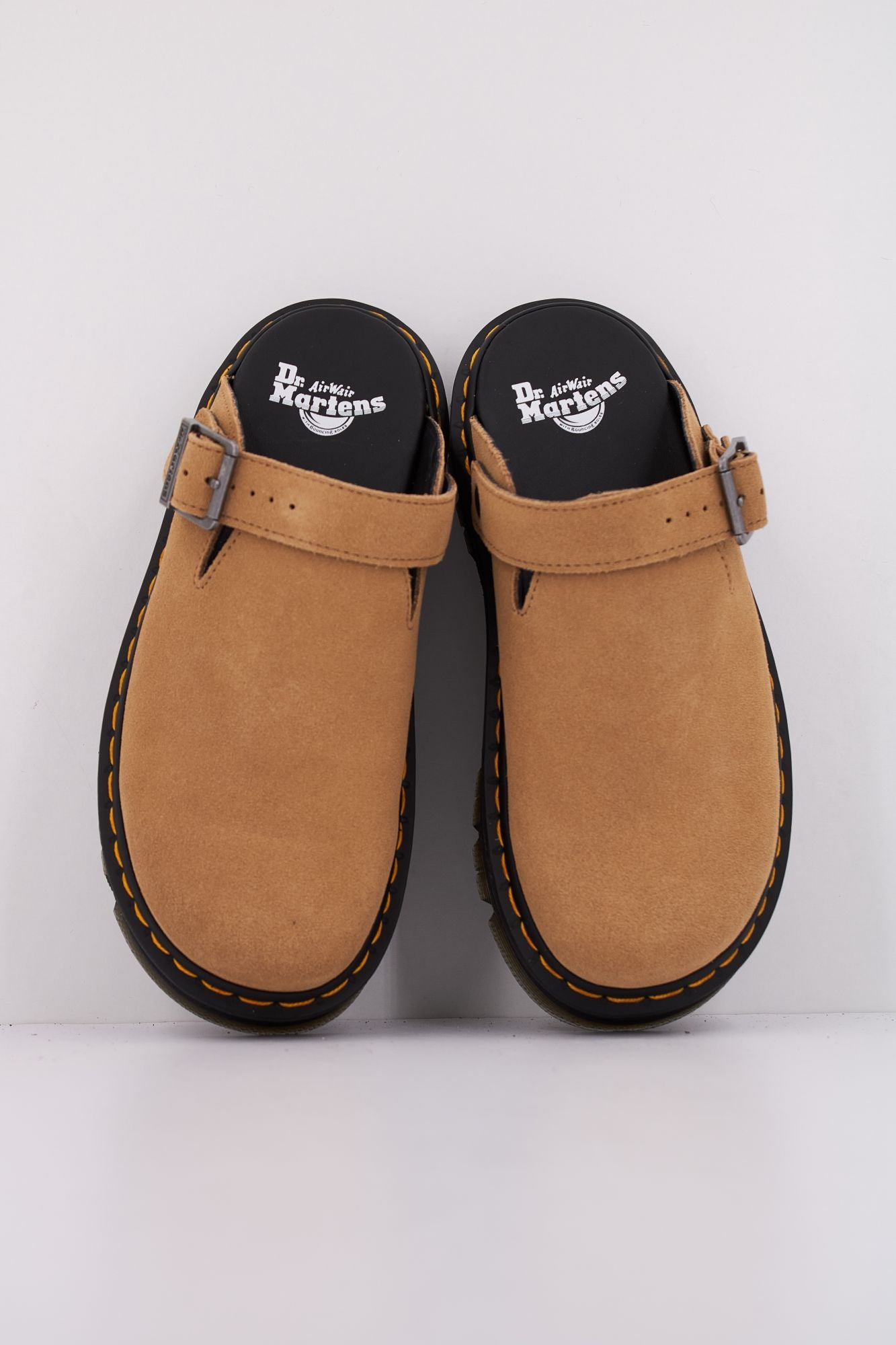 DR. MARTENS ZEBZAG MULE en color BEIS (3)