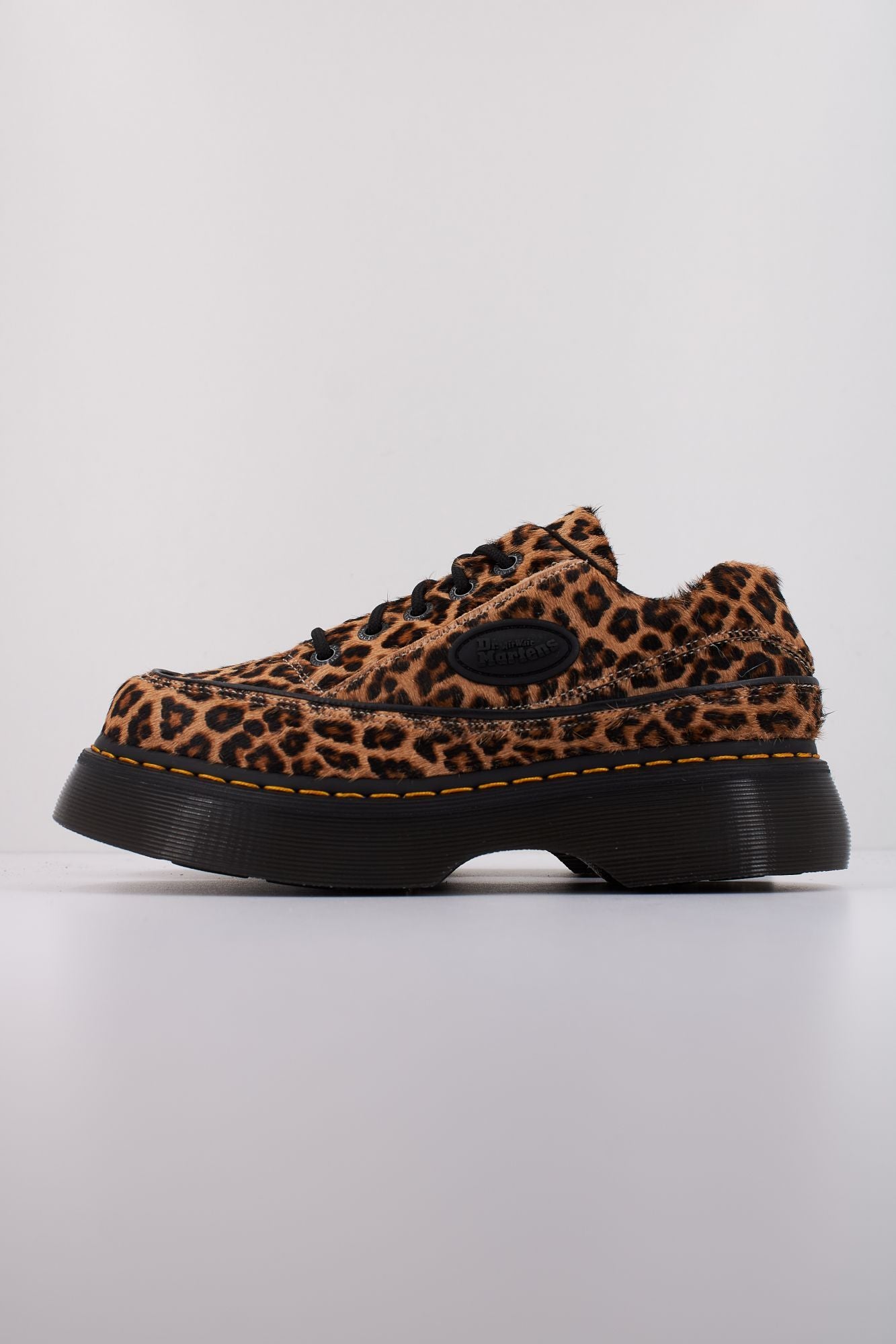 DR. MARTENS BUZZ en color ANIMAL PRINT (1)