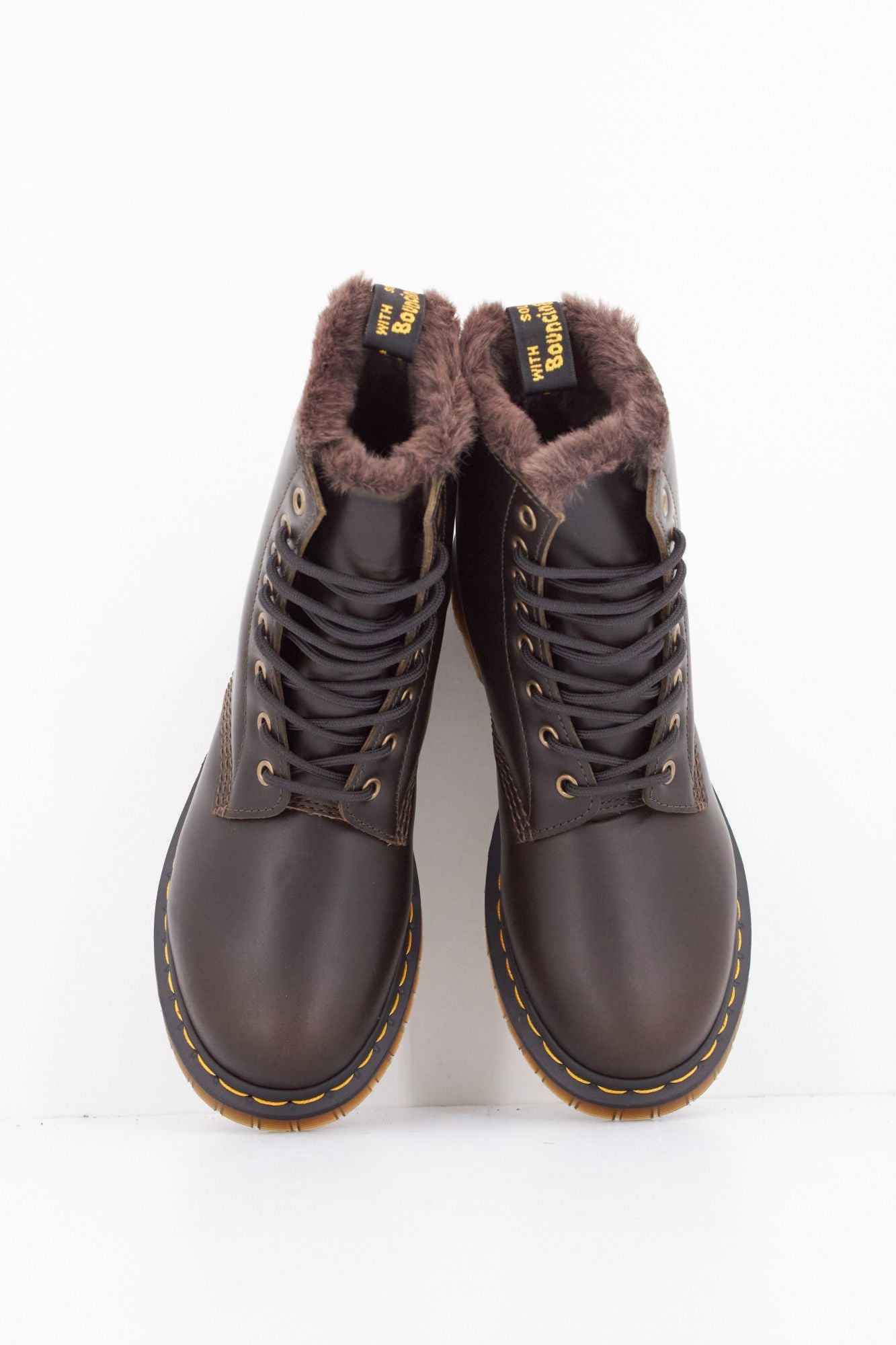 DR. MARTENS SERENA en color MARRON (3)