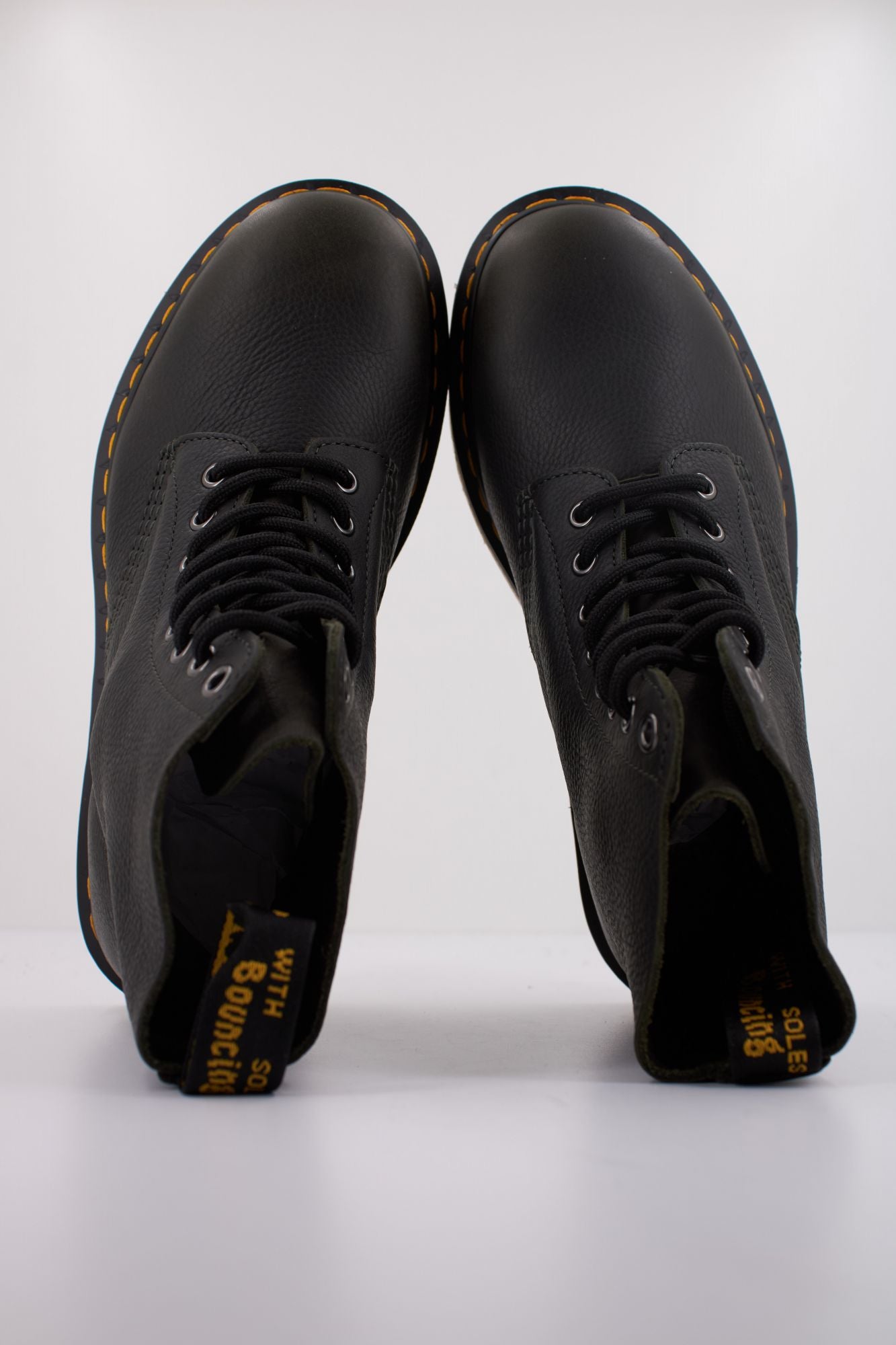 DR. MARTENS  1460 PASCAL  en color VERDE (3)