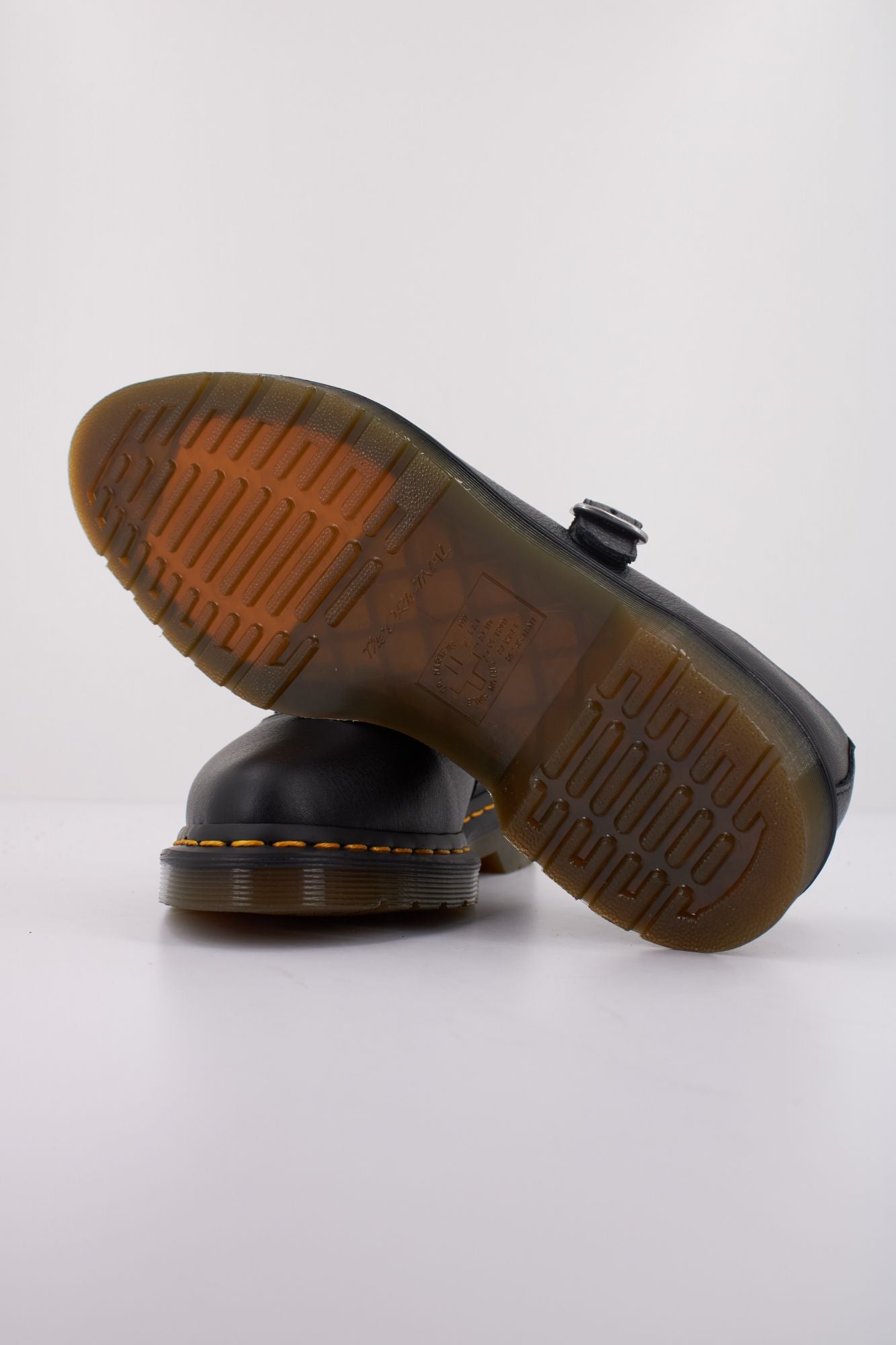 DR. MARTENS ELPHIE MJ en color NEGRO (5)
