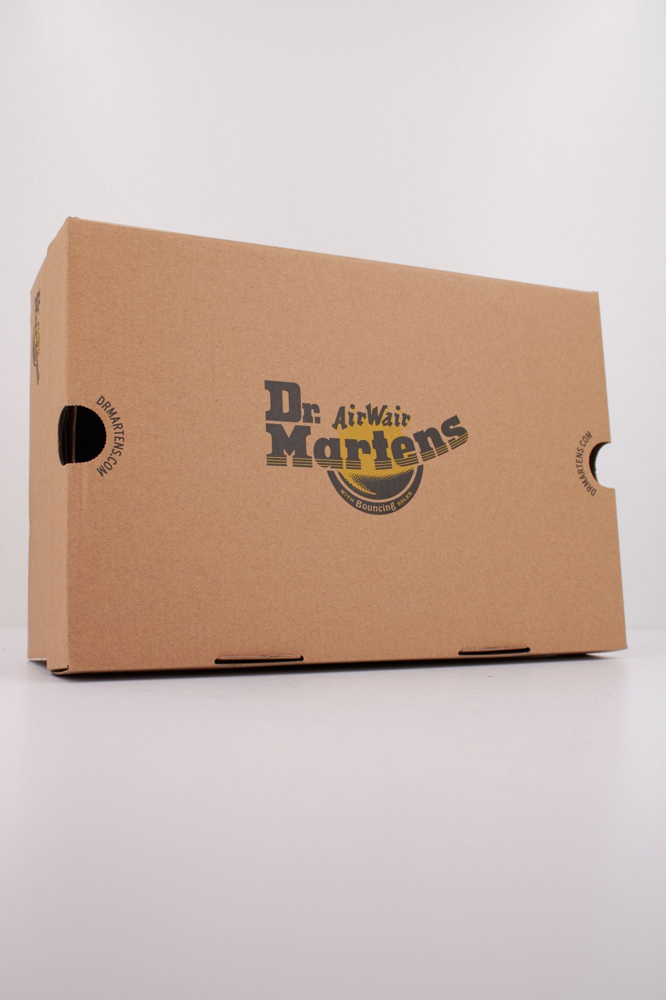 DR. MARTENS BUZZ MJ en color NEGRO (6)