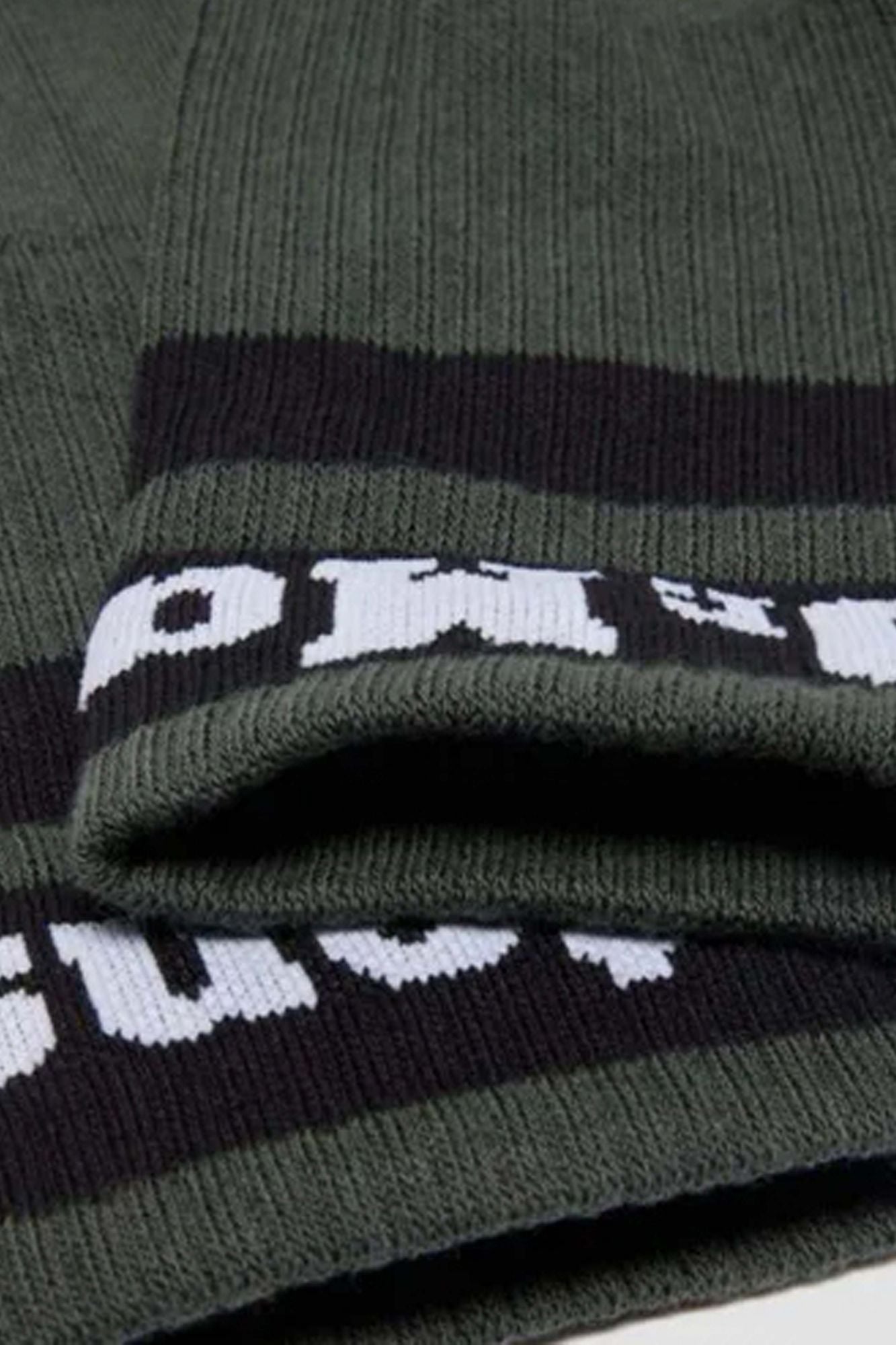 DR. MARTENS AC681300  en color VERDE (4)