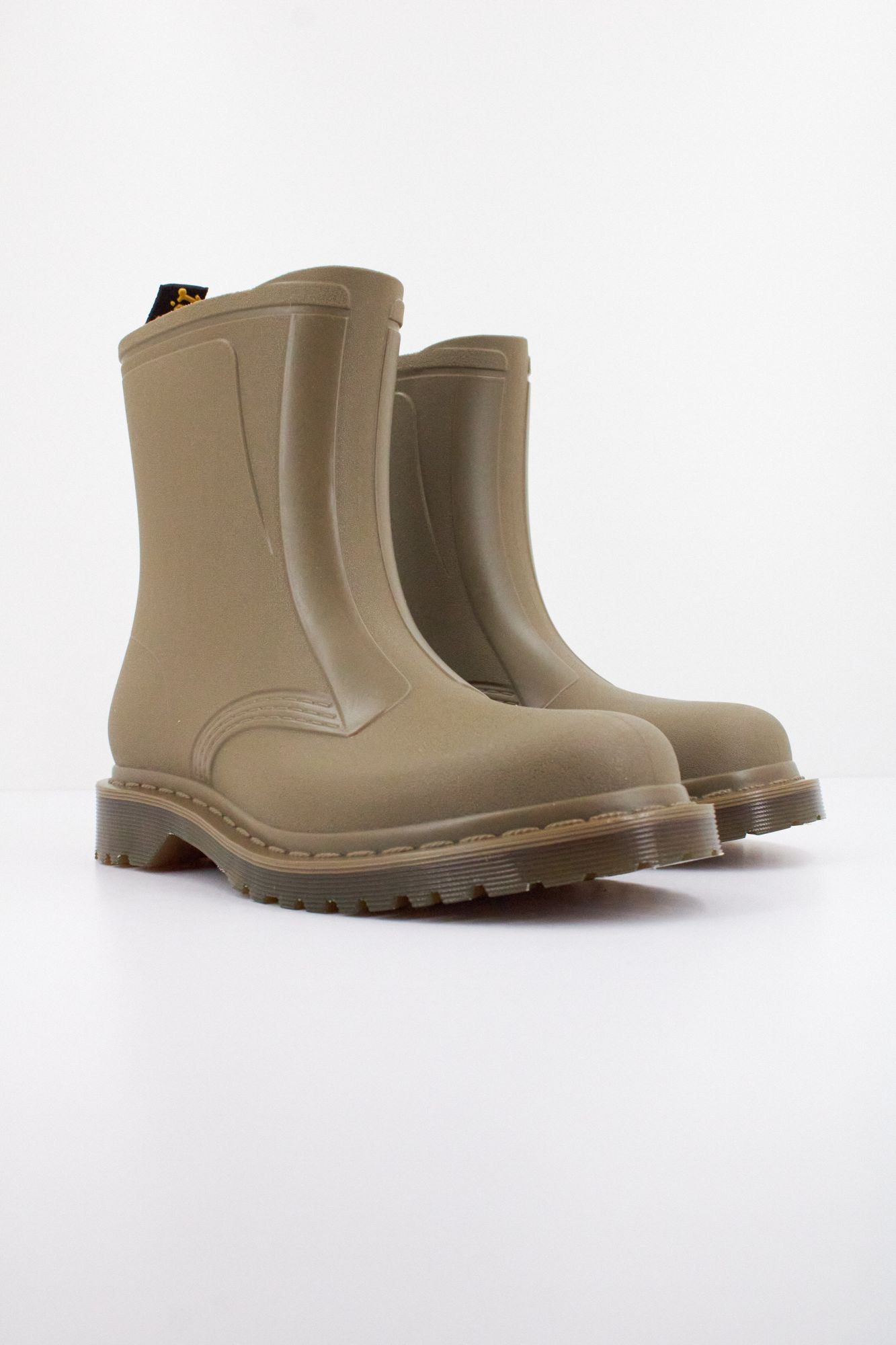 DR. MARTENS 1460 RAIN en color VERDE (3)