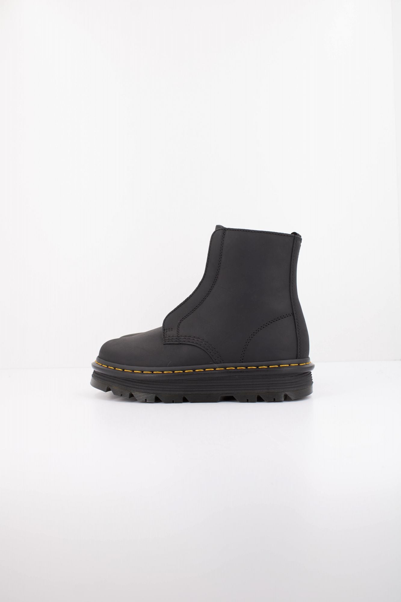 DR. MARTENS ZEBZAG LACELESS en color NEGRO (1)