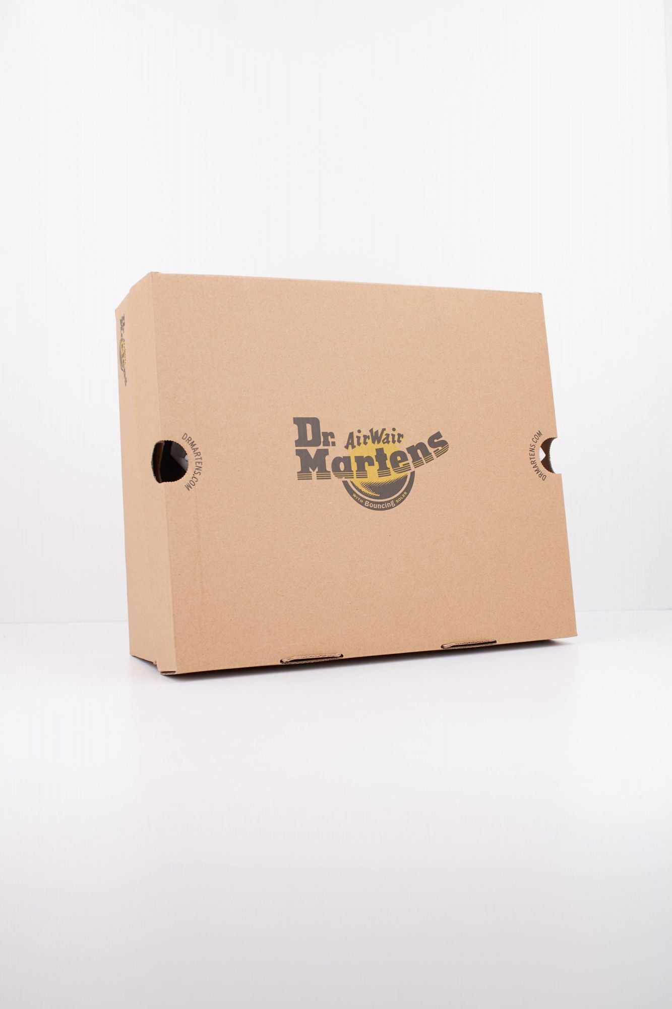 DR. MARTENS ZEBZAG LACELESS en color NEGRO (6)