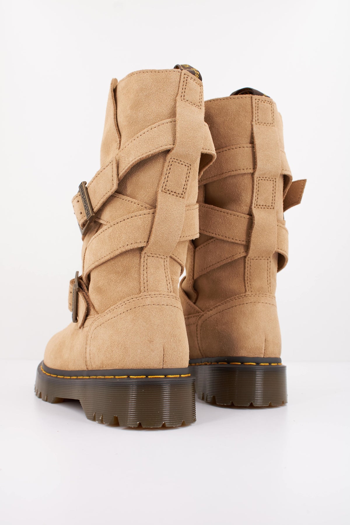 DR. MARTENS ANISTONE STRAP 42116200 en color MARRON CLARO (4)