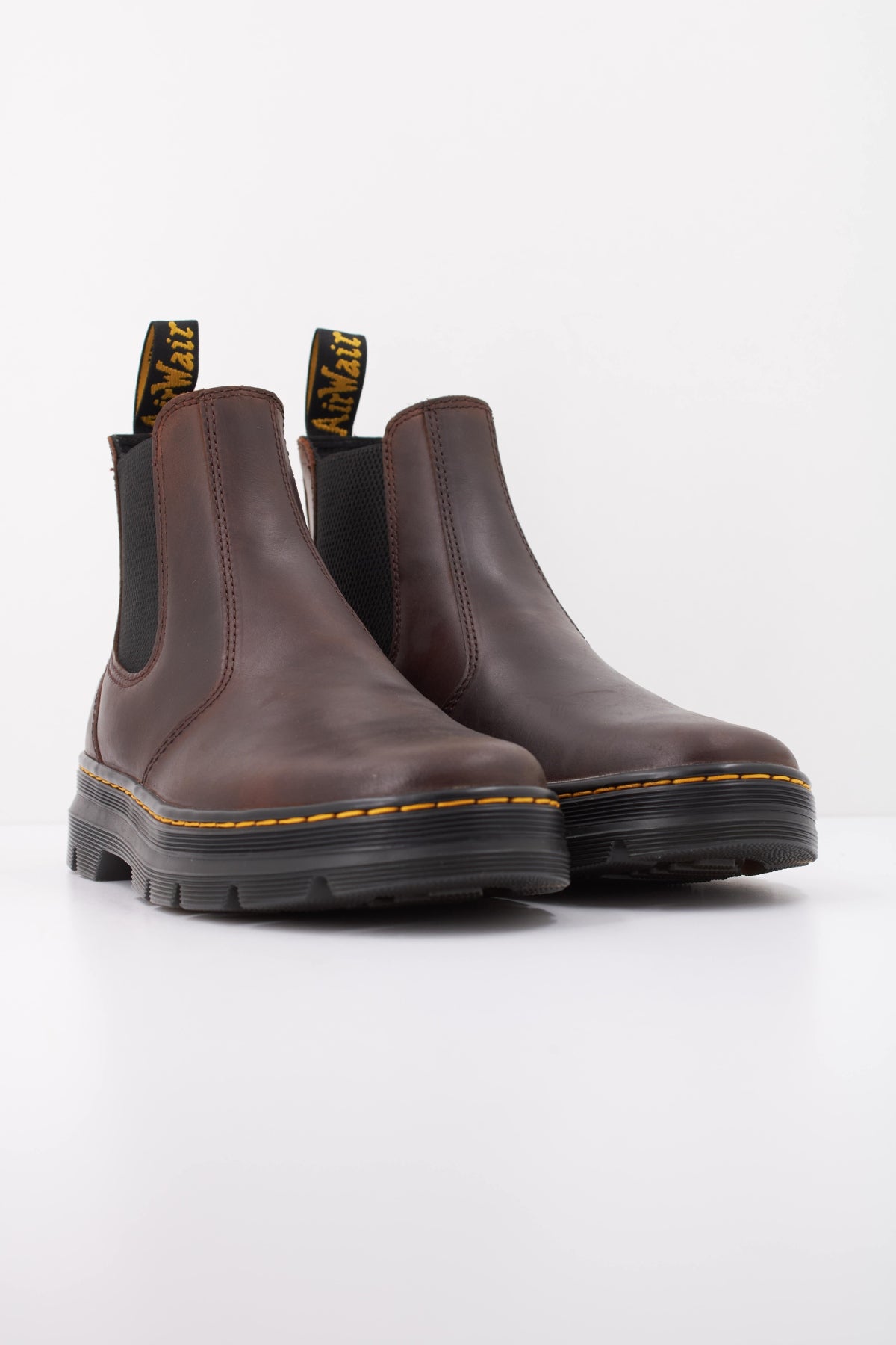 DR. MARTENS 25978207DM EMBURY en color MARRON (2)