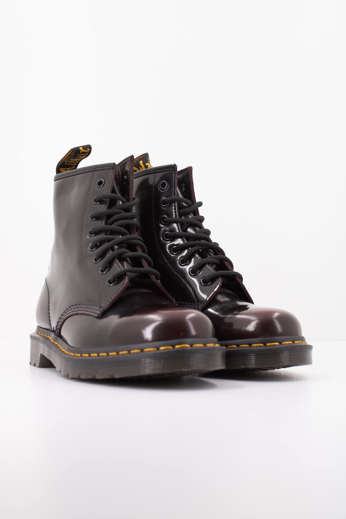 DR. MARTENS 1460 41773600 en color BURDEOS (2)