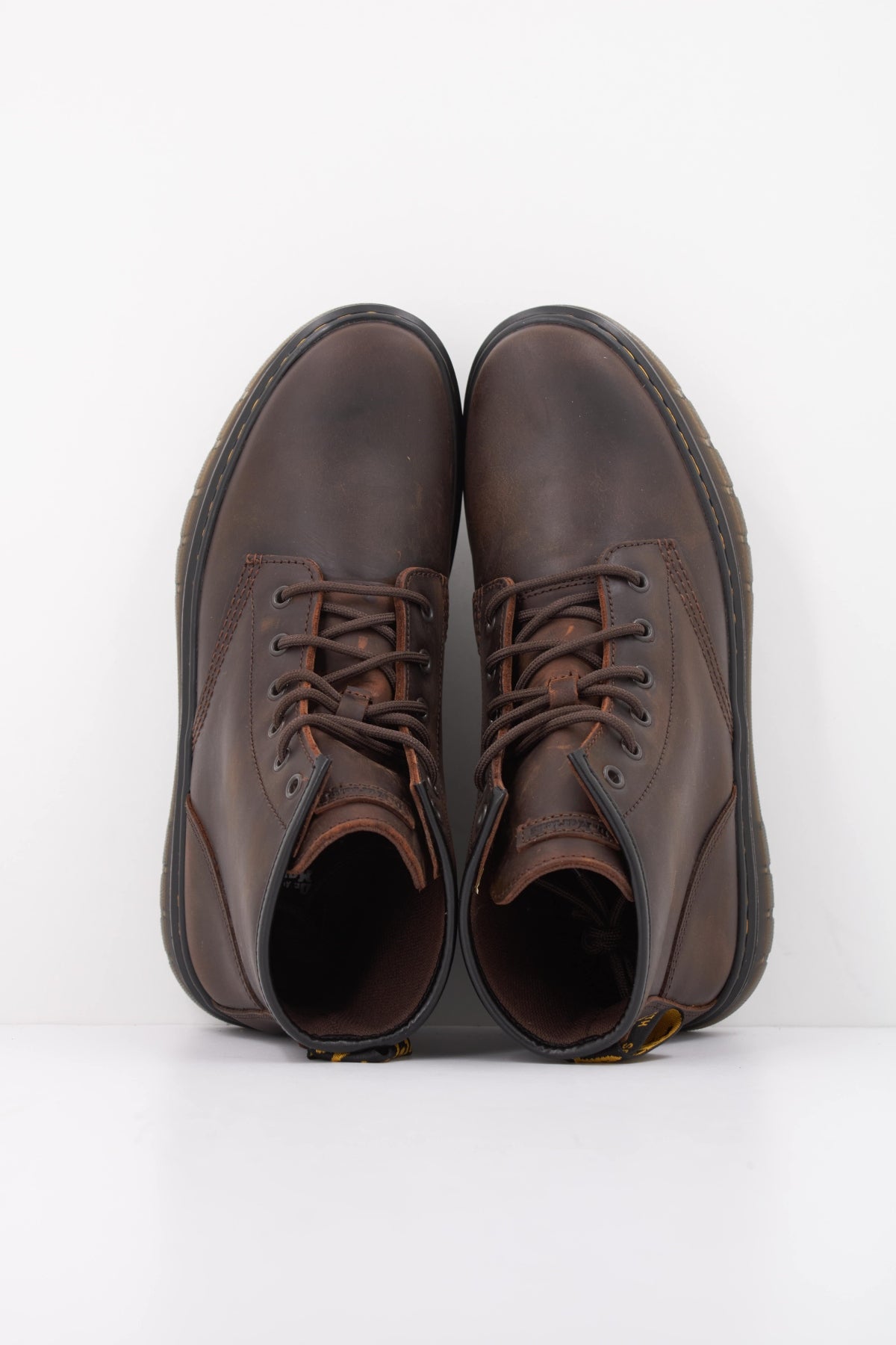 DR. MARTENS BROOKLINE CHUKKA en color MARRON (3)