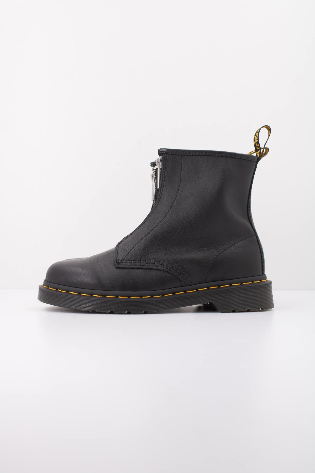 DR. MARTENS DMXL ZIP 42352001 en color NEGRO (1)