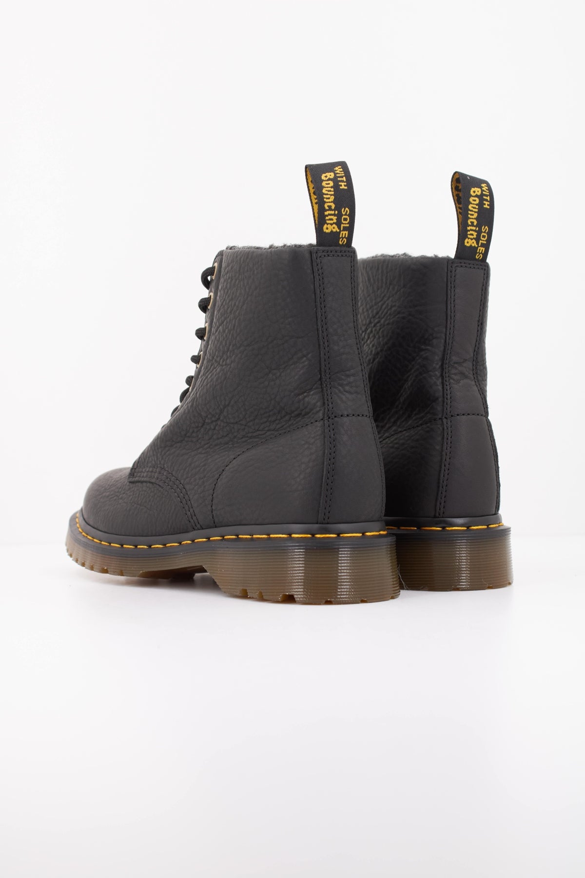 DR. MARTENS 1460 31873001 en color NEGRO (4)