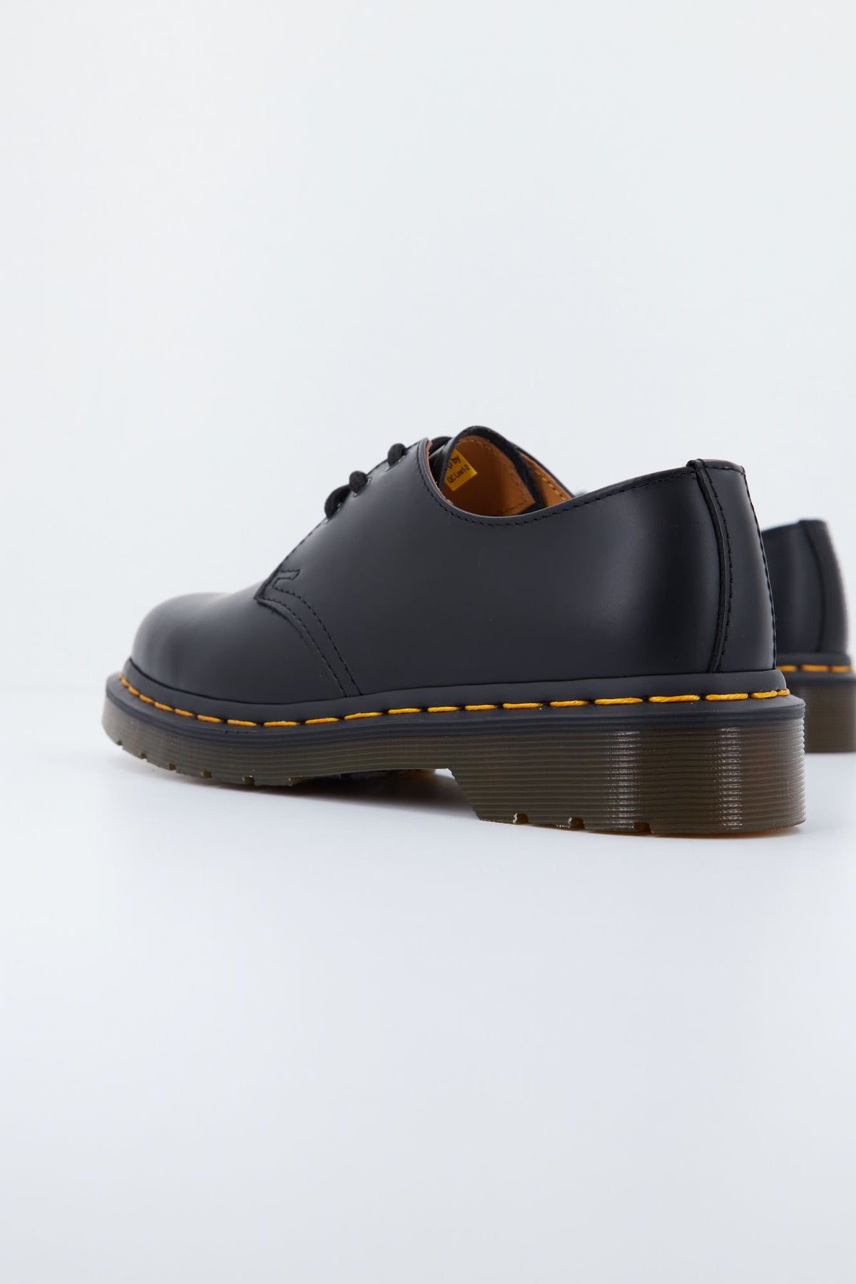 DR. MARTENS ZAPATOS 1461 DE PIEL SMOOTH en color NEGRO (3)