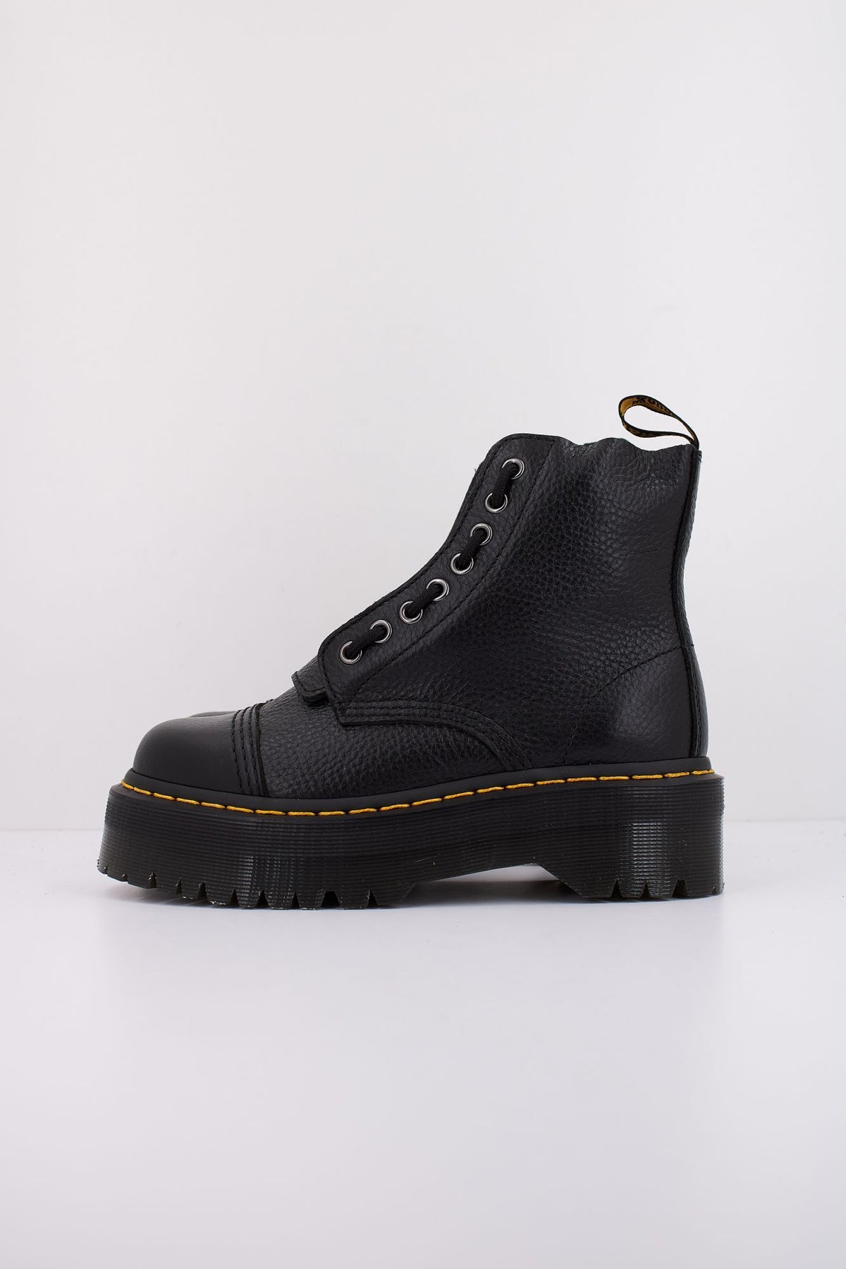 DR. MARTENS SINCLAIR 8 EYE AUNT S en color NEGRO (1)