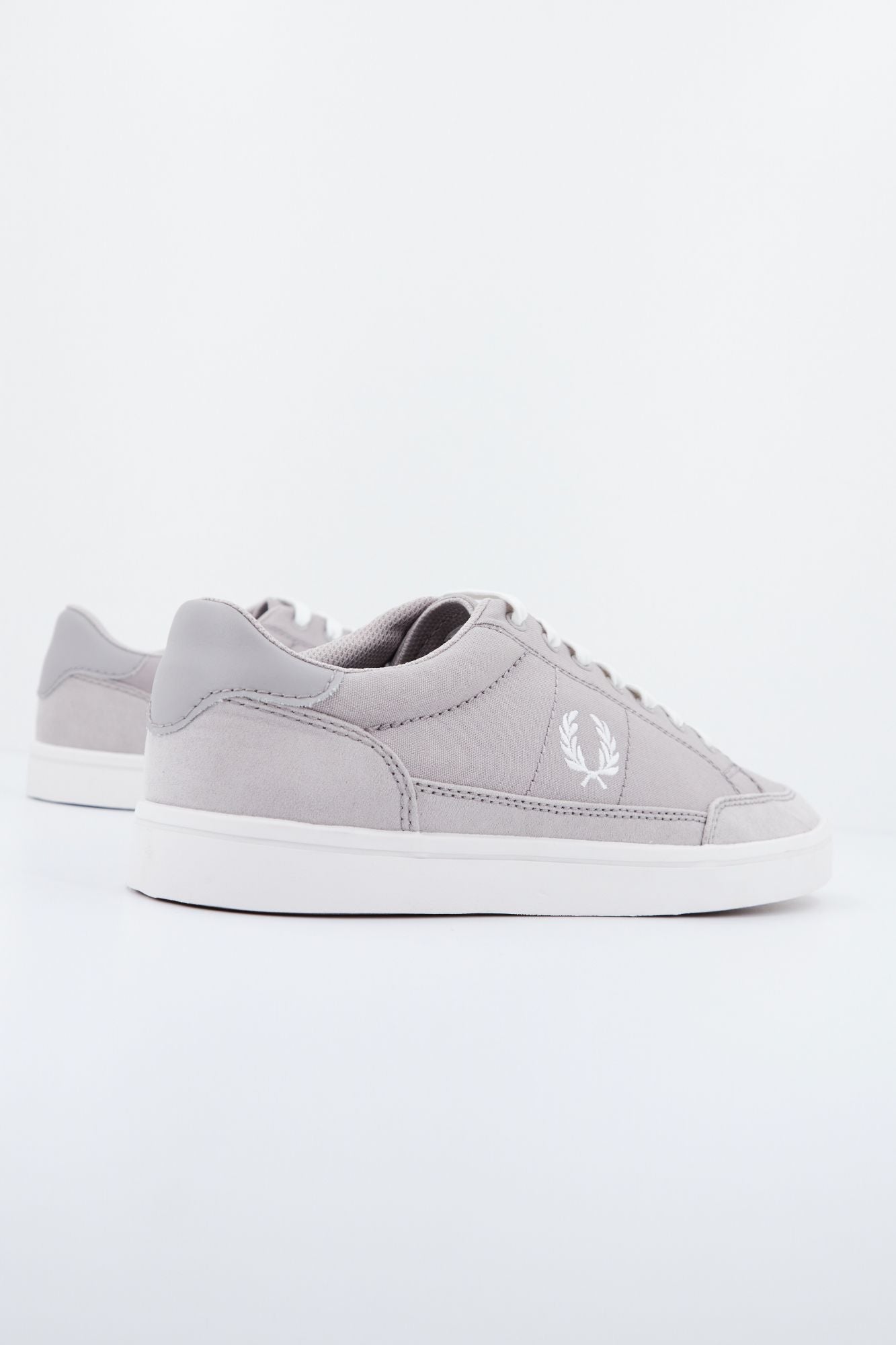 FRED PERRY DEUCE CANVAS 1964 en color GRIS (3)