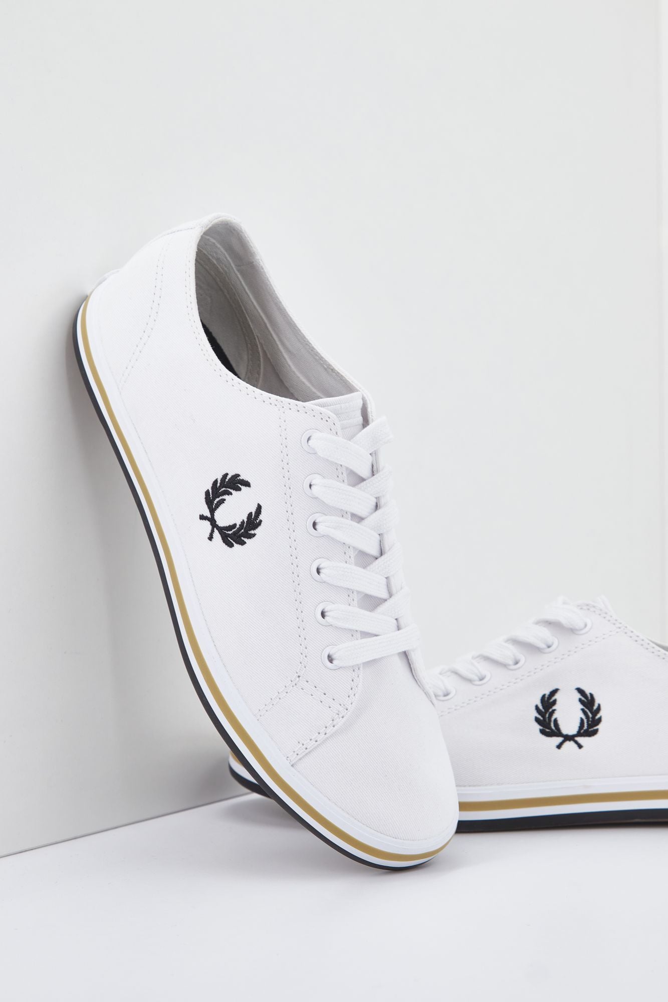FRED PERRY  KINGSTON TWILL en color BLANCO (2)