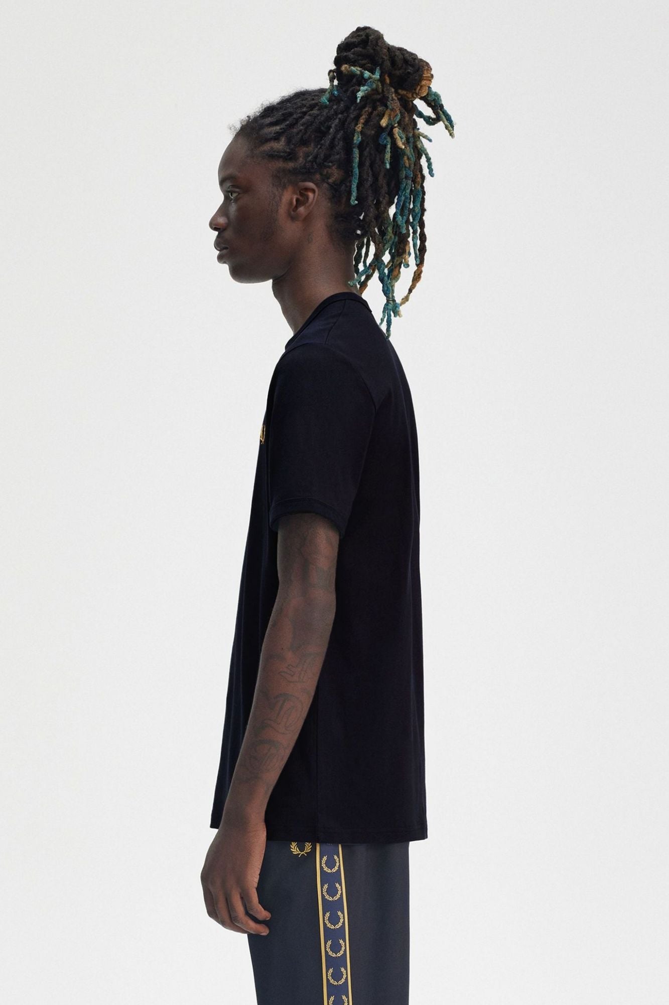 FRED PERRY RINGER T-SHIRT en color AZUL (3)