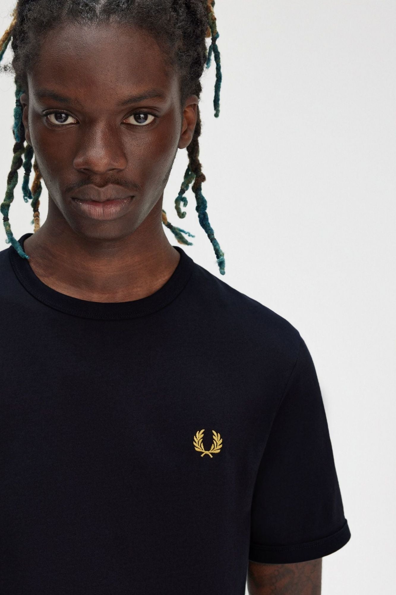 FRED PERRY RINGER T-SHIRT en color AZUL (4)