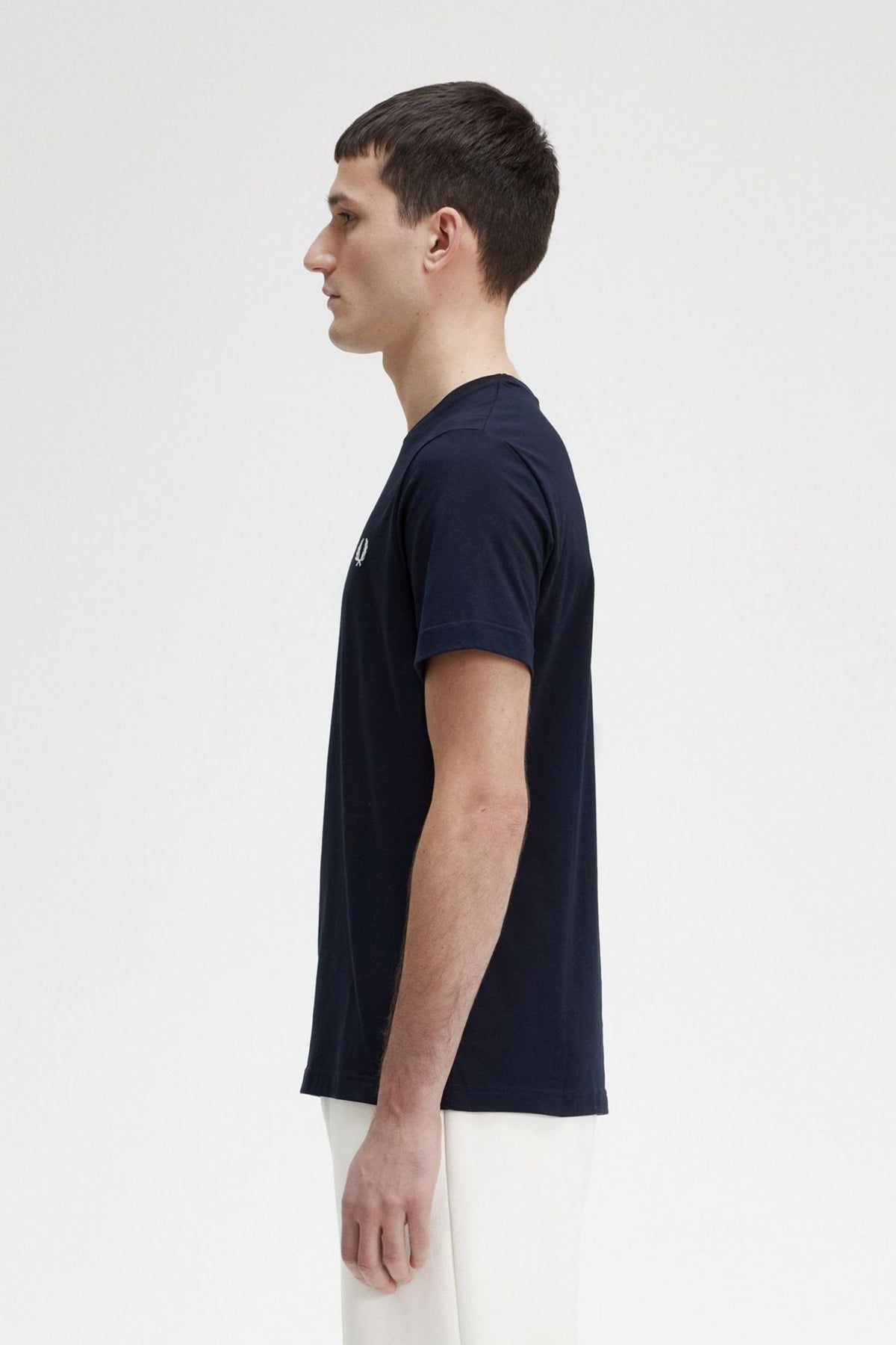 FRED PERRY CREW NECK T-SHIRT M1600FP en color AZUL (3)