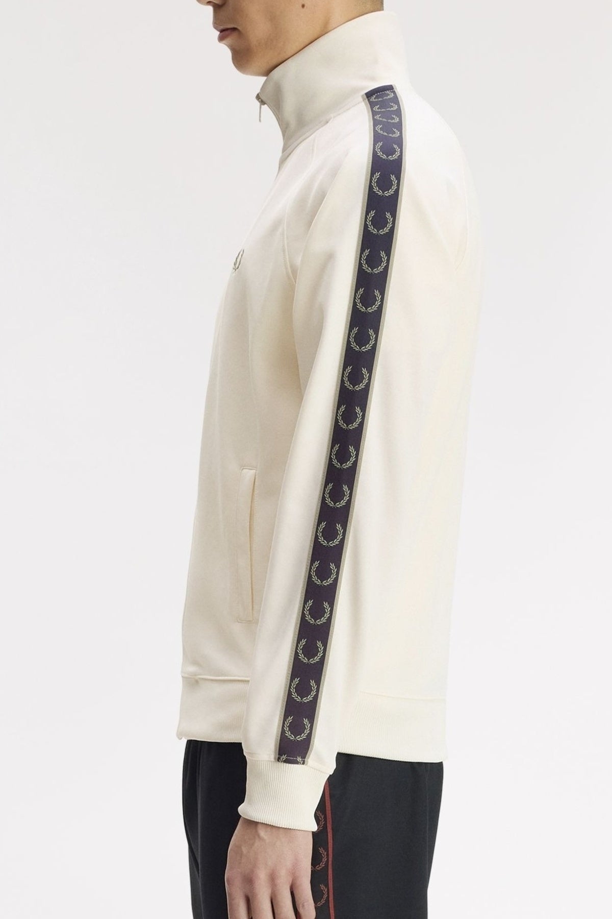 FRED PERRY J5557FP CONTRAST TAPE JACKET en color  (4)