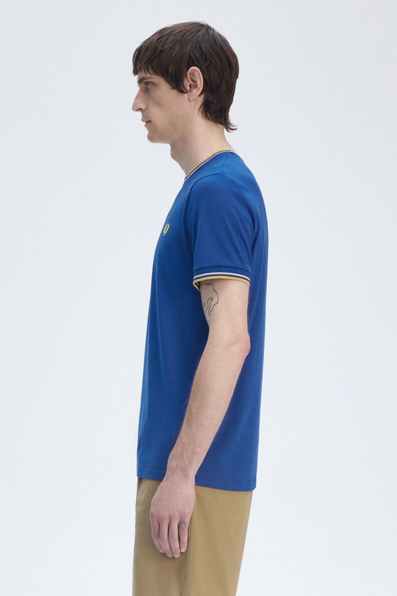 FRED PERRY  TWIN TIPPED T-SHIRT en color AZUL (3)