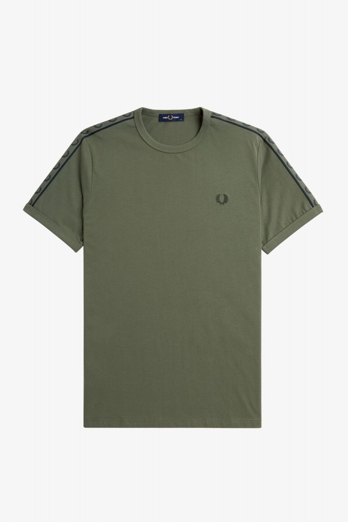 FRED PERRY CONTRAST TAPE RINGER M4613FP en color VERDE (2)