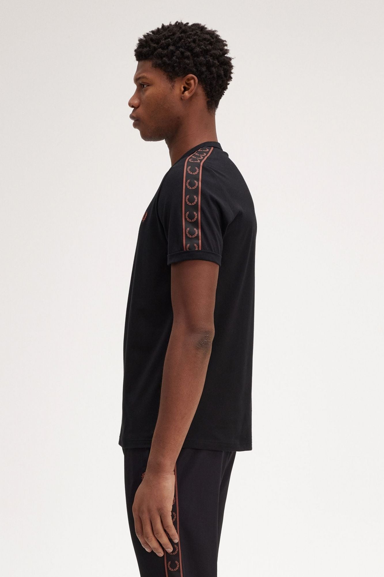 FRED PERRY M4613FP en color NEGRO (4)