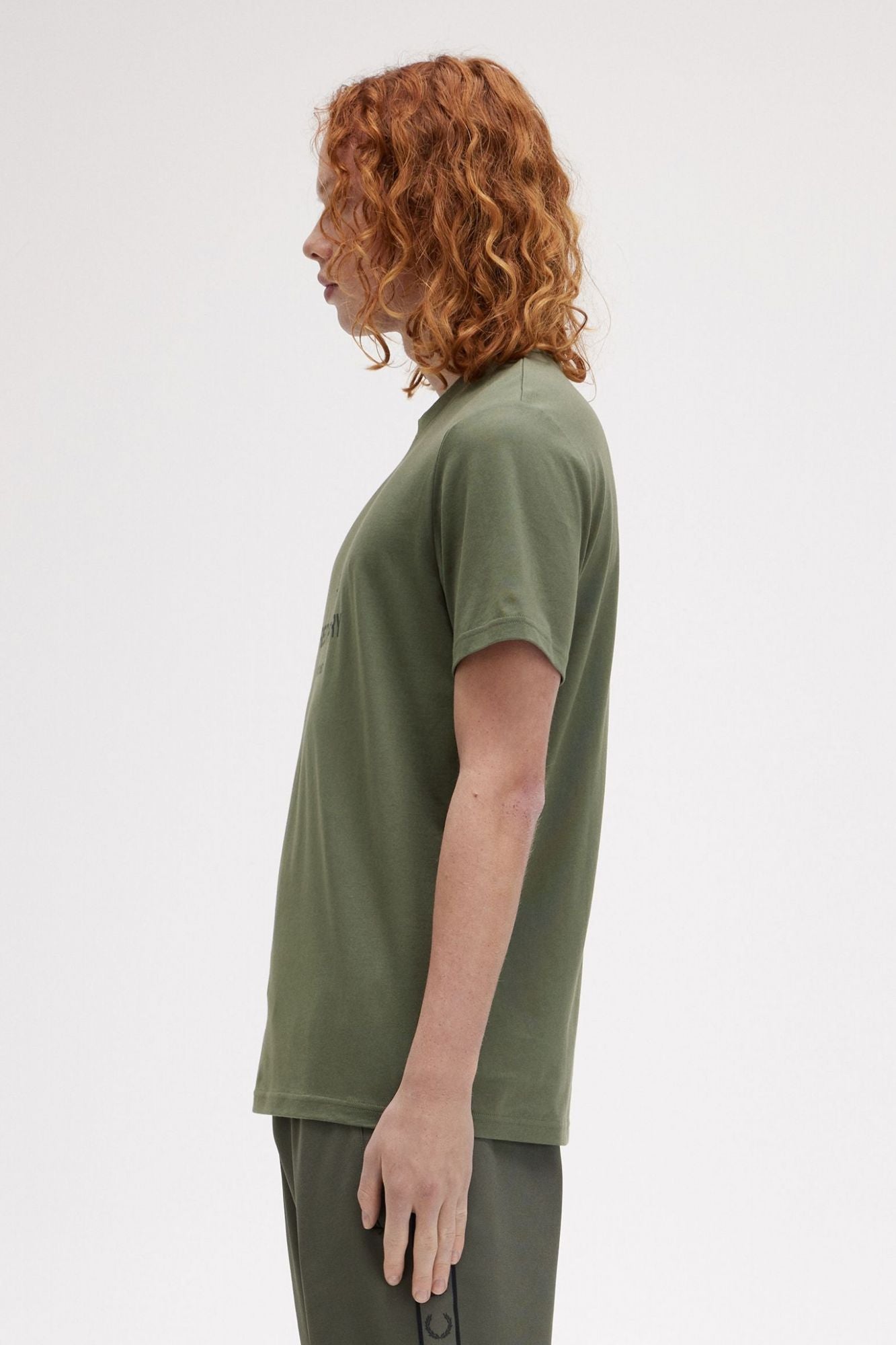 FRED PERRY M8588FP  en color VERDE (3)