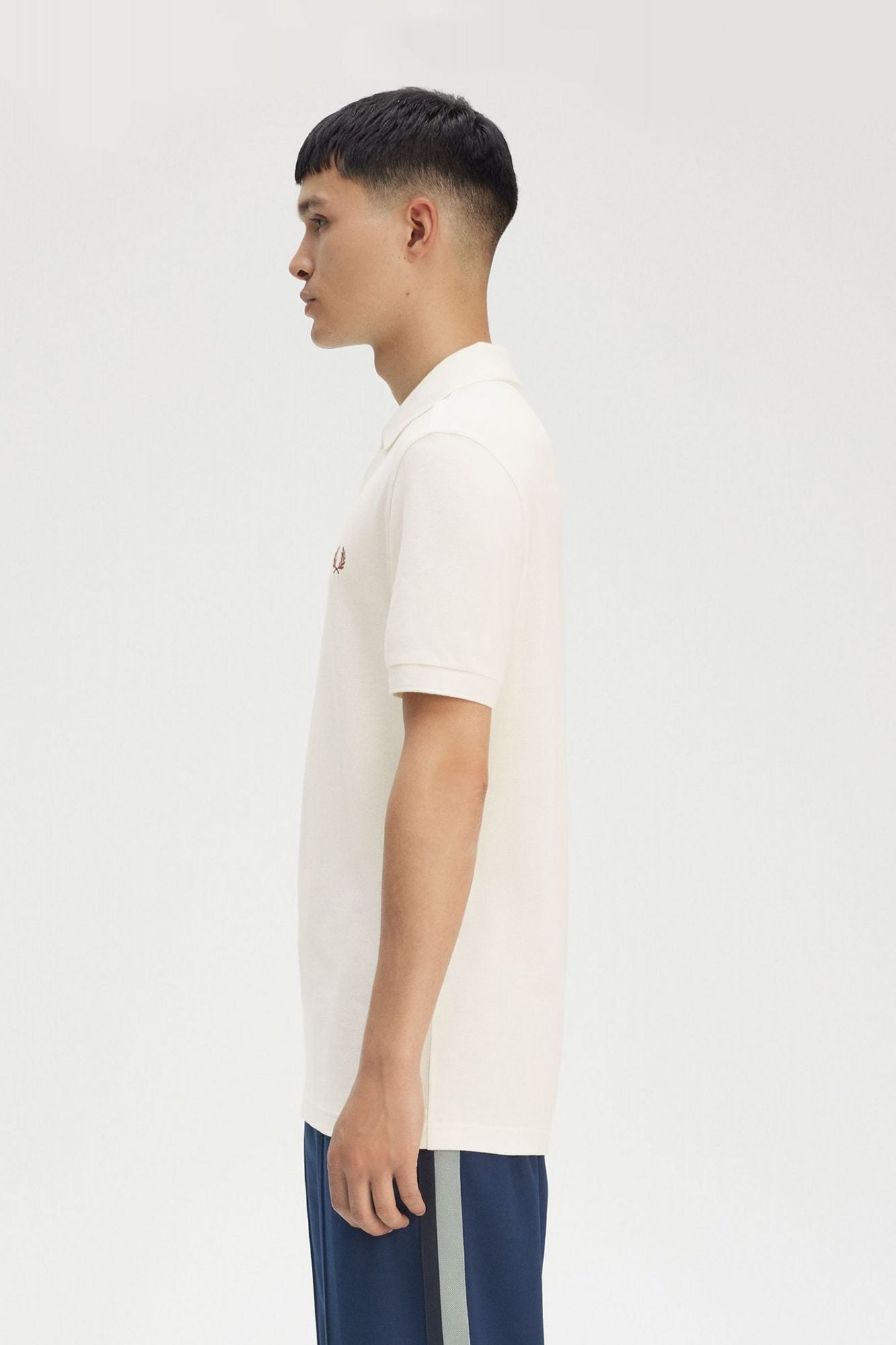 FRED PERRY  PLAIN FRED PERRY SHIRT en color BLANCO (3)