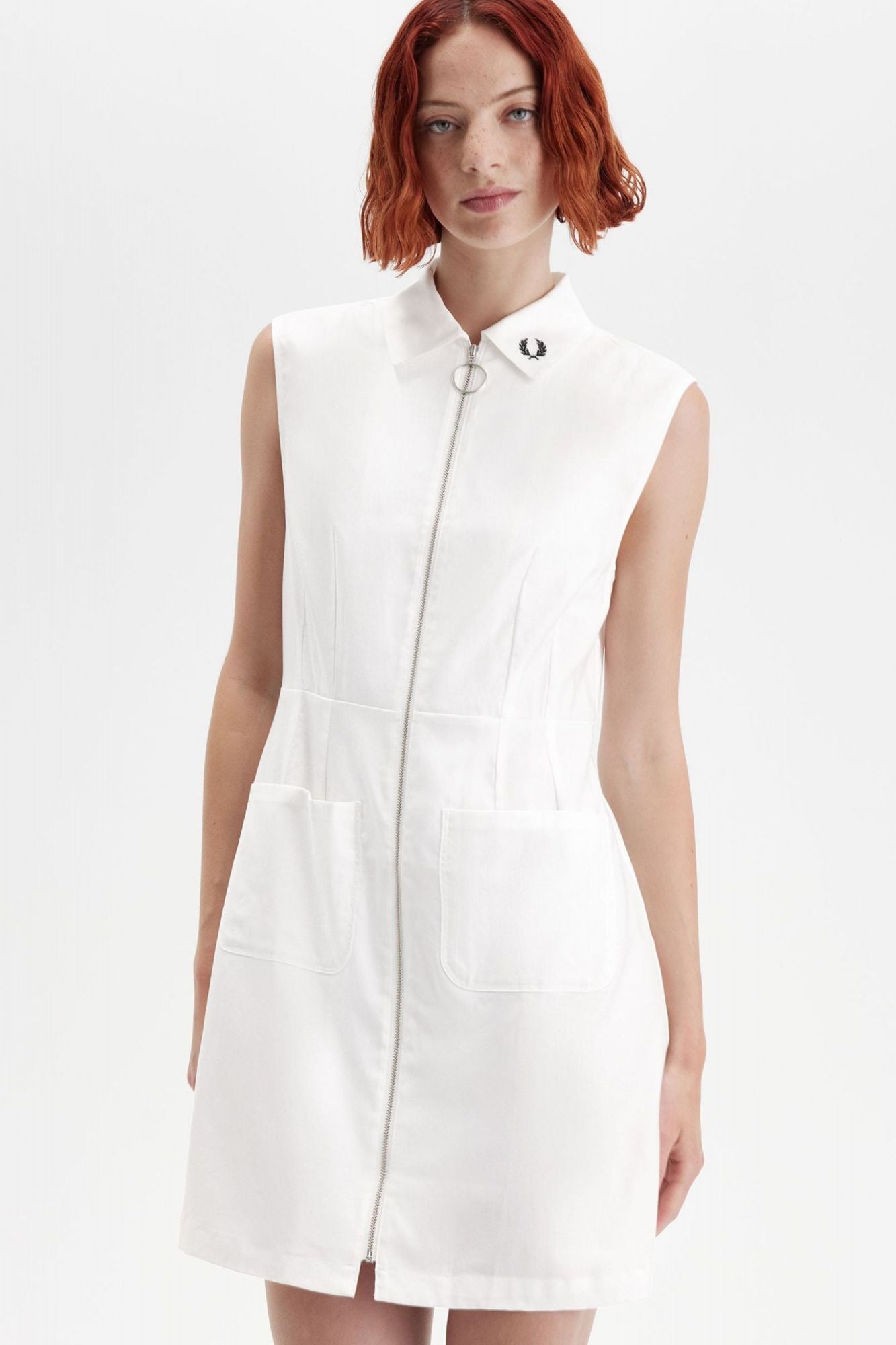 FRED PERRY ZIP-THROUGH SHIRT DRESS en color BLANCO (1)