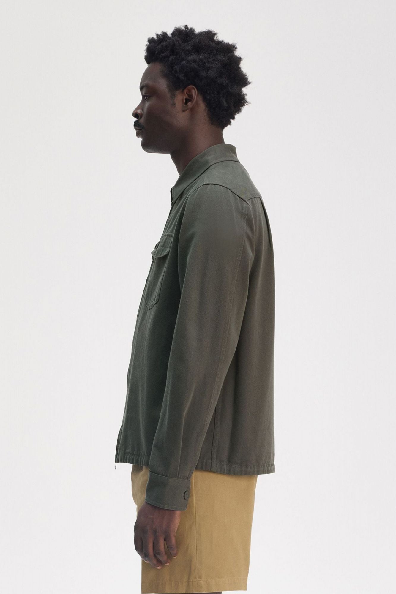 FRED PERRY  TWILL ZIP-THROUGH OVERSHIRT en color VERDE (3)