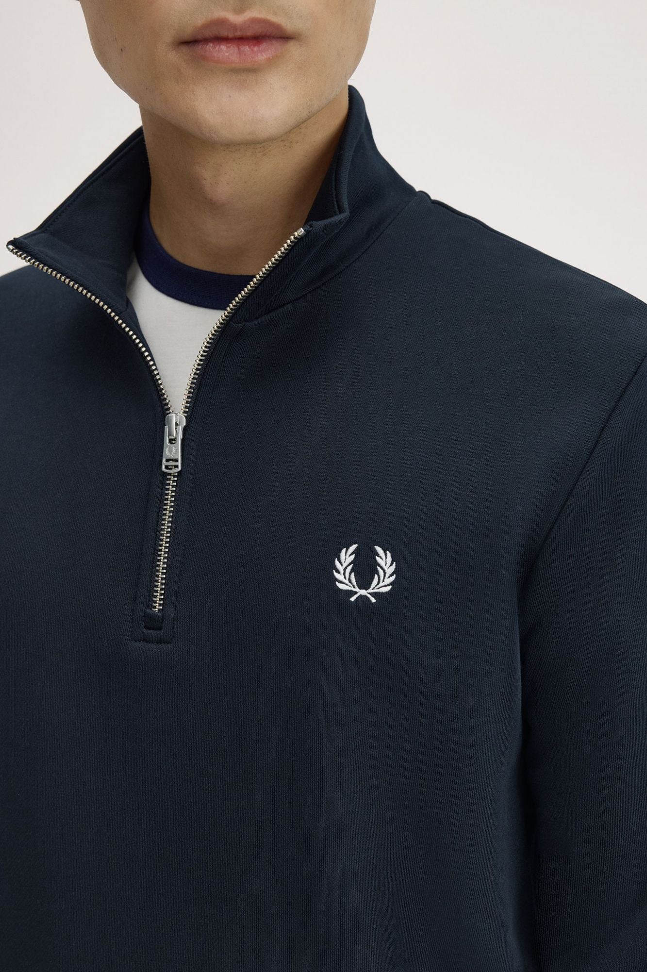 FRED PERRY  HALF ZIP SWEATSHIRT  en color AZUL (4)