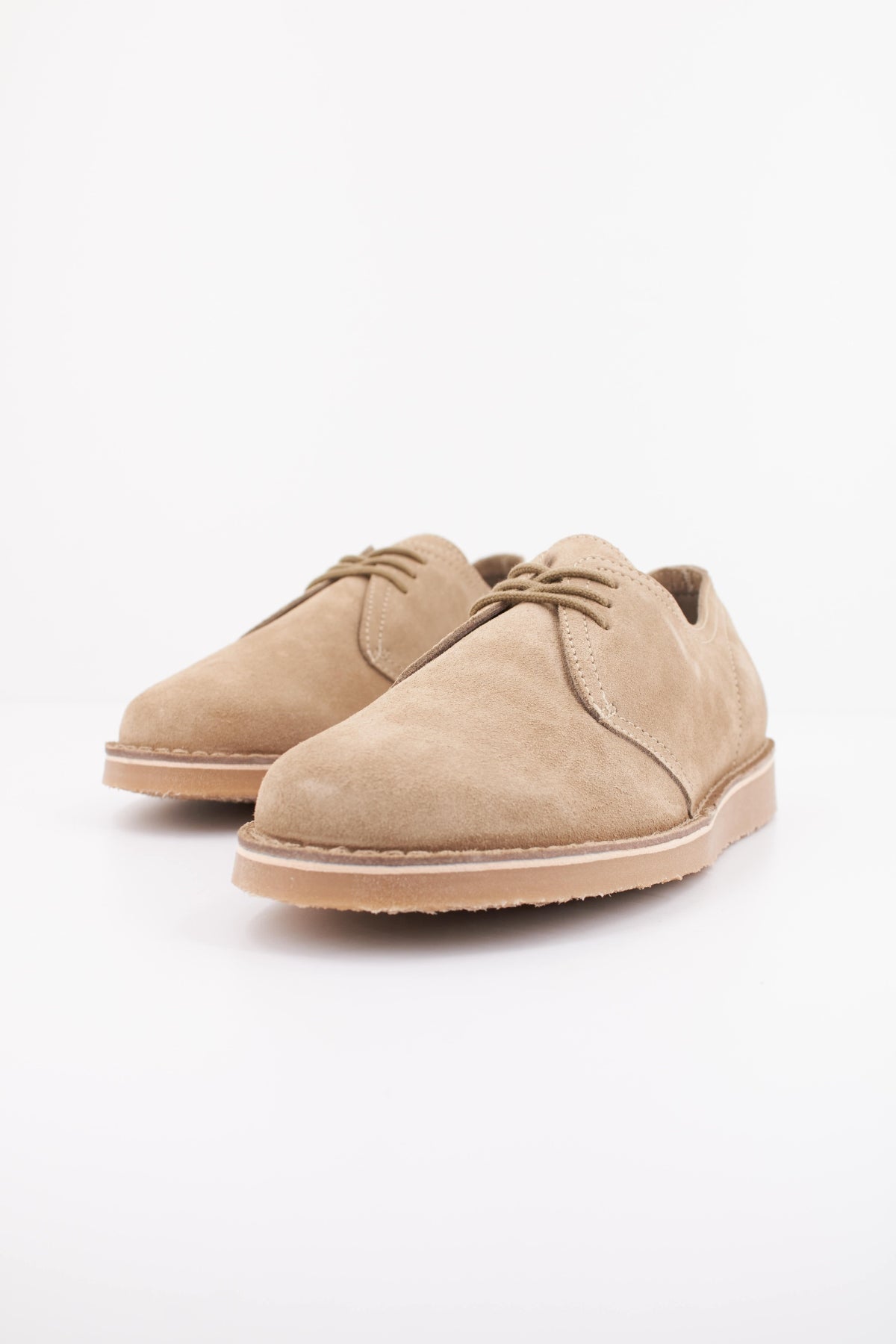 FRED PERRY LINDEN SUEDE en color VERDE (2)