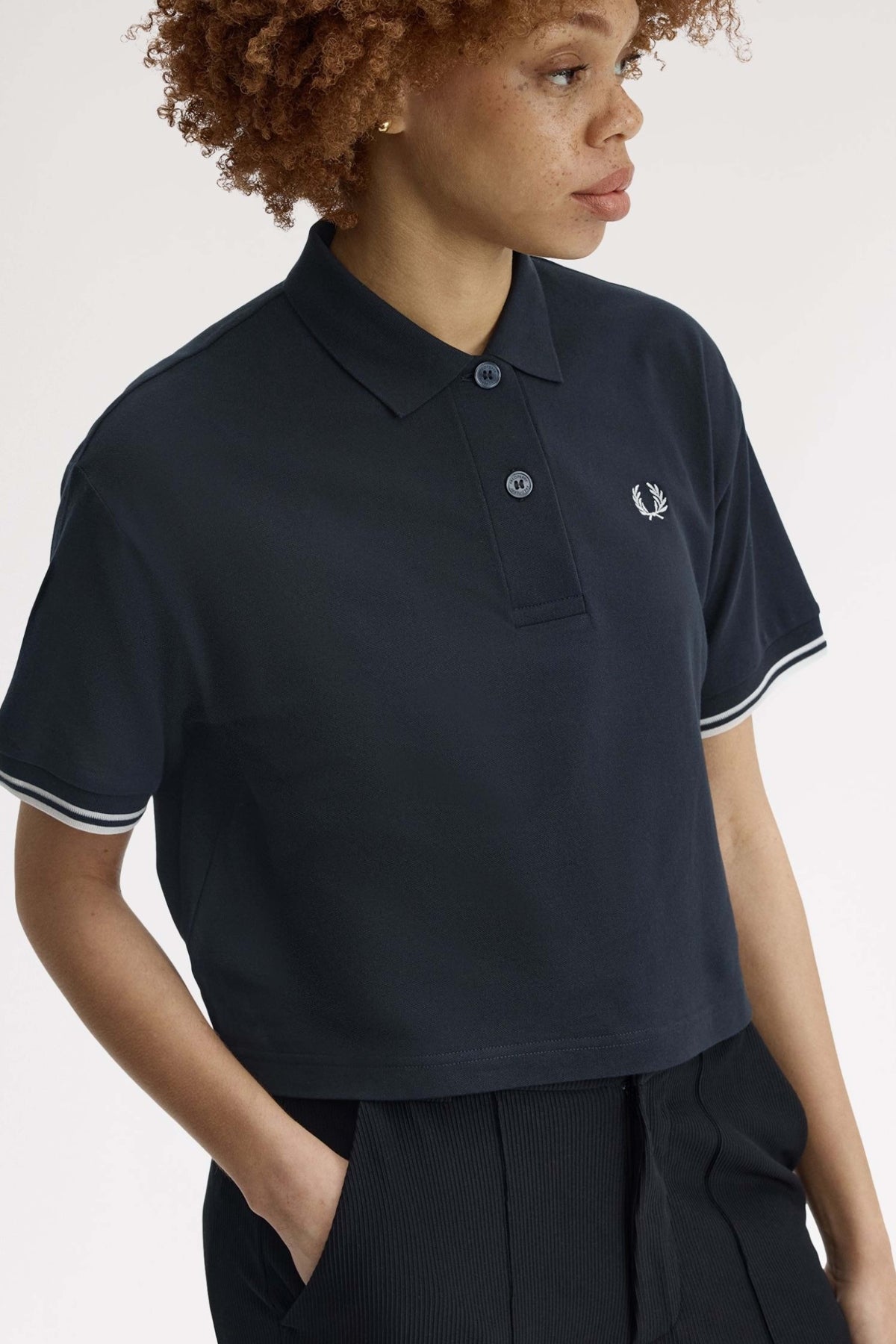 FRED PERRY TIPPED POLO SHIRT en color AZUL (1)