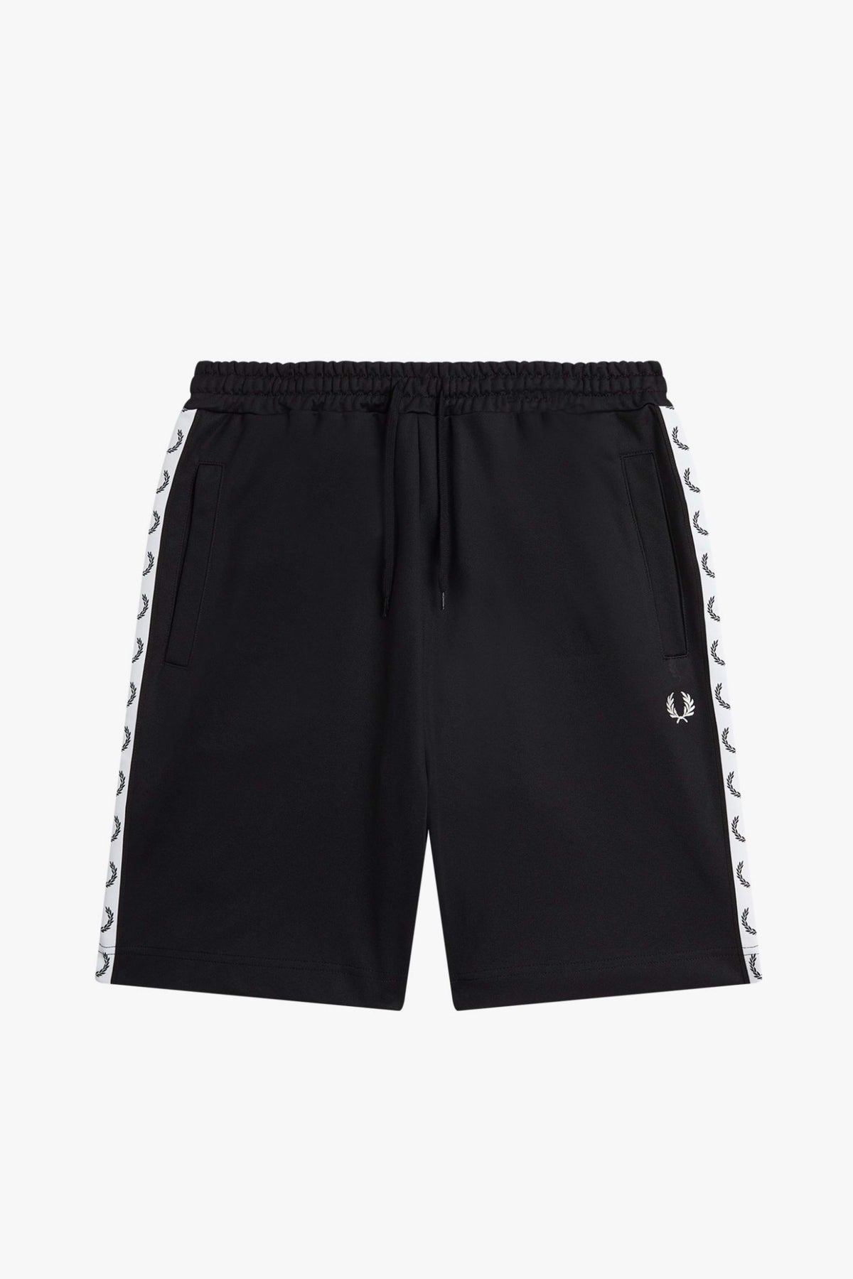 FRED PERRY TAPED TRICOT SHORT en color NEGRO (2)