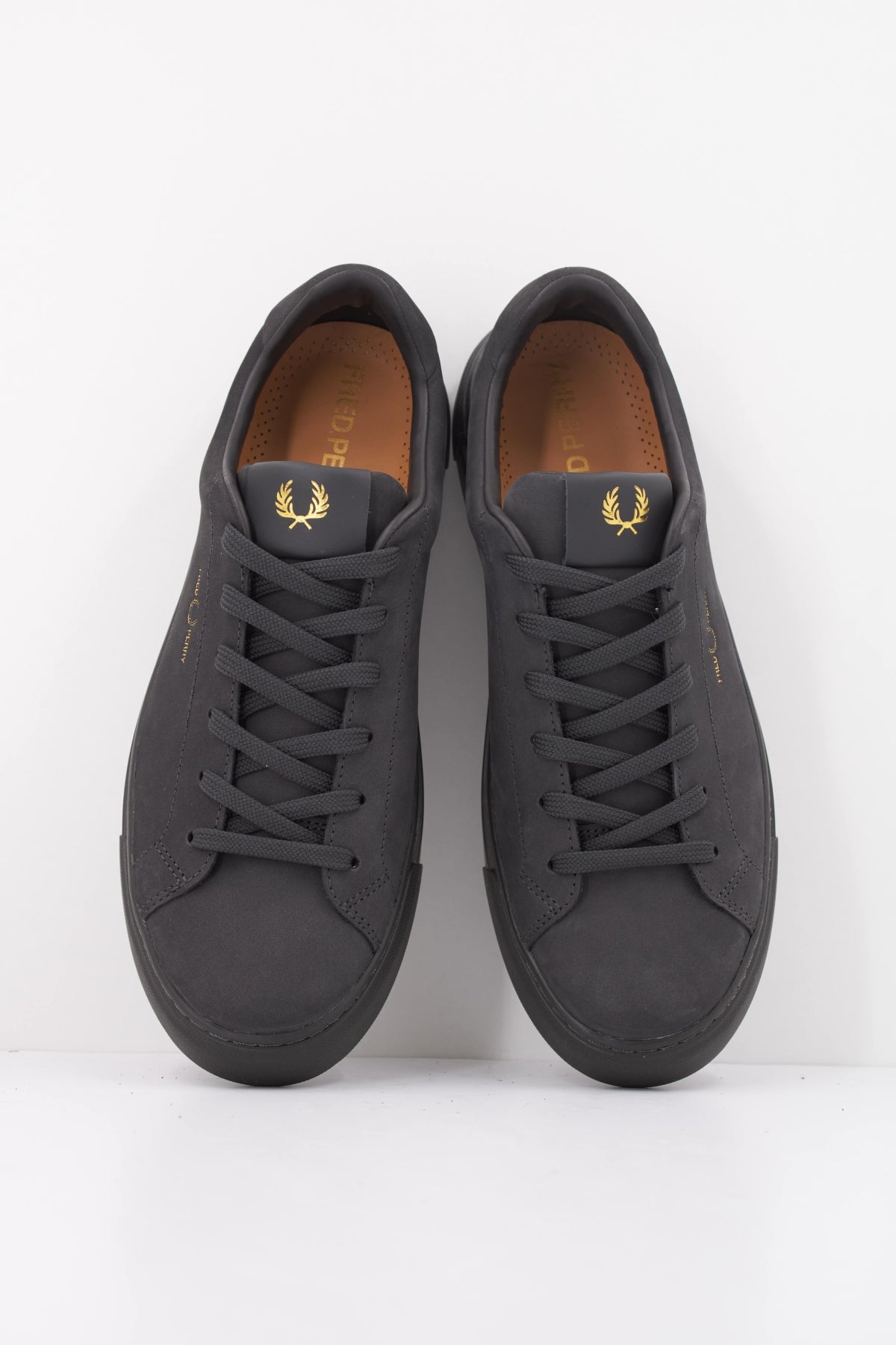 FRED PERRY B71 NUBUCK en color GRIS (3)
